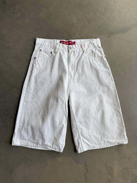 (32) Akademiks Shorts