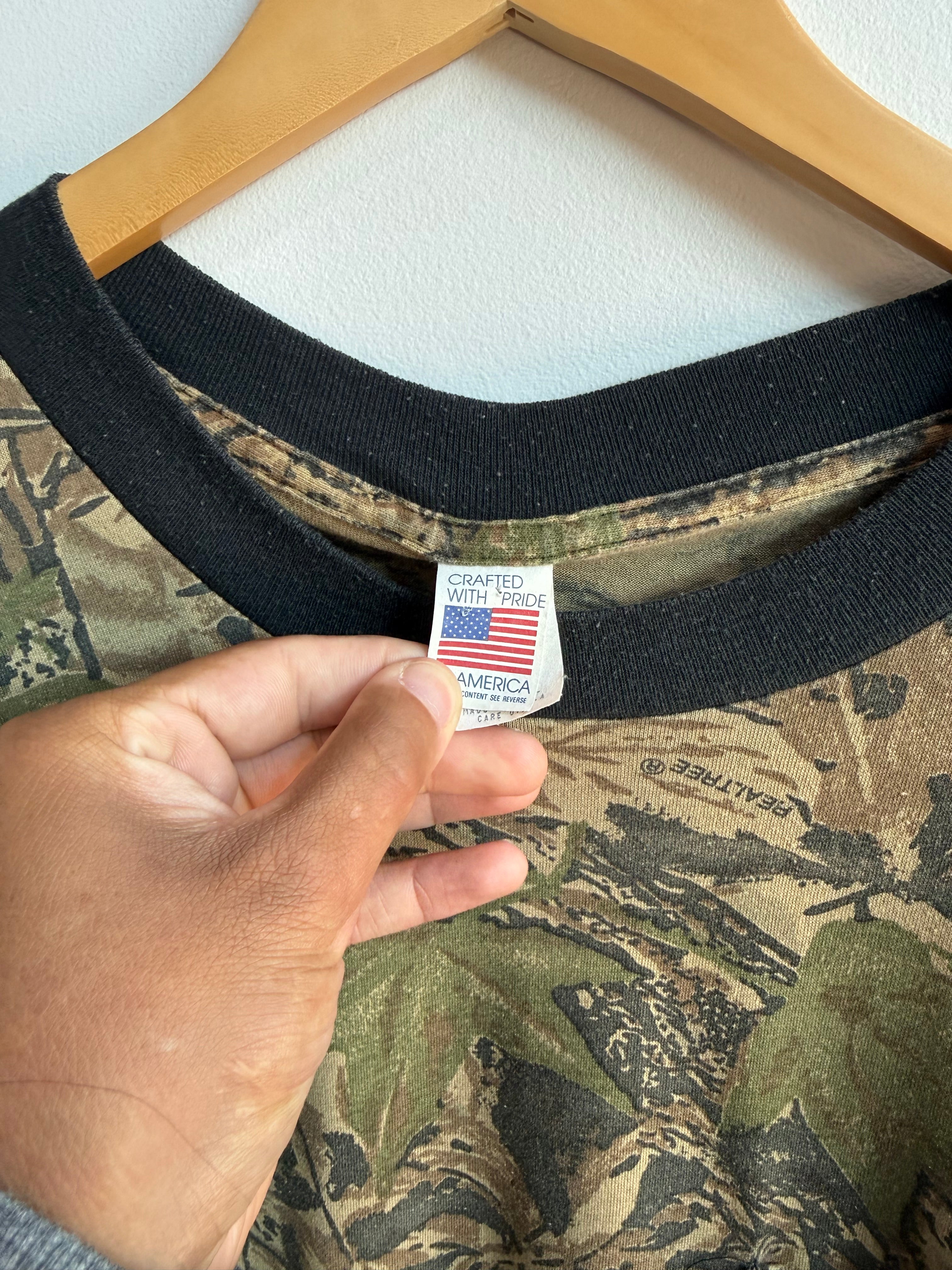 (XL) Camo Long Sleeve Tee