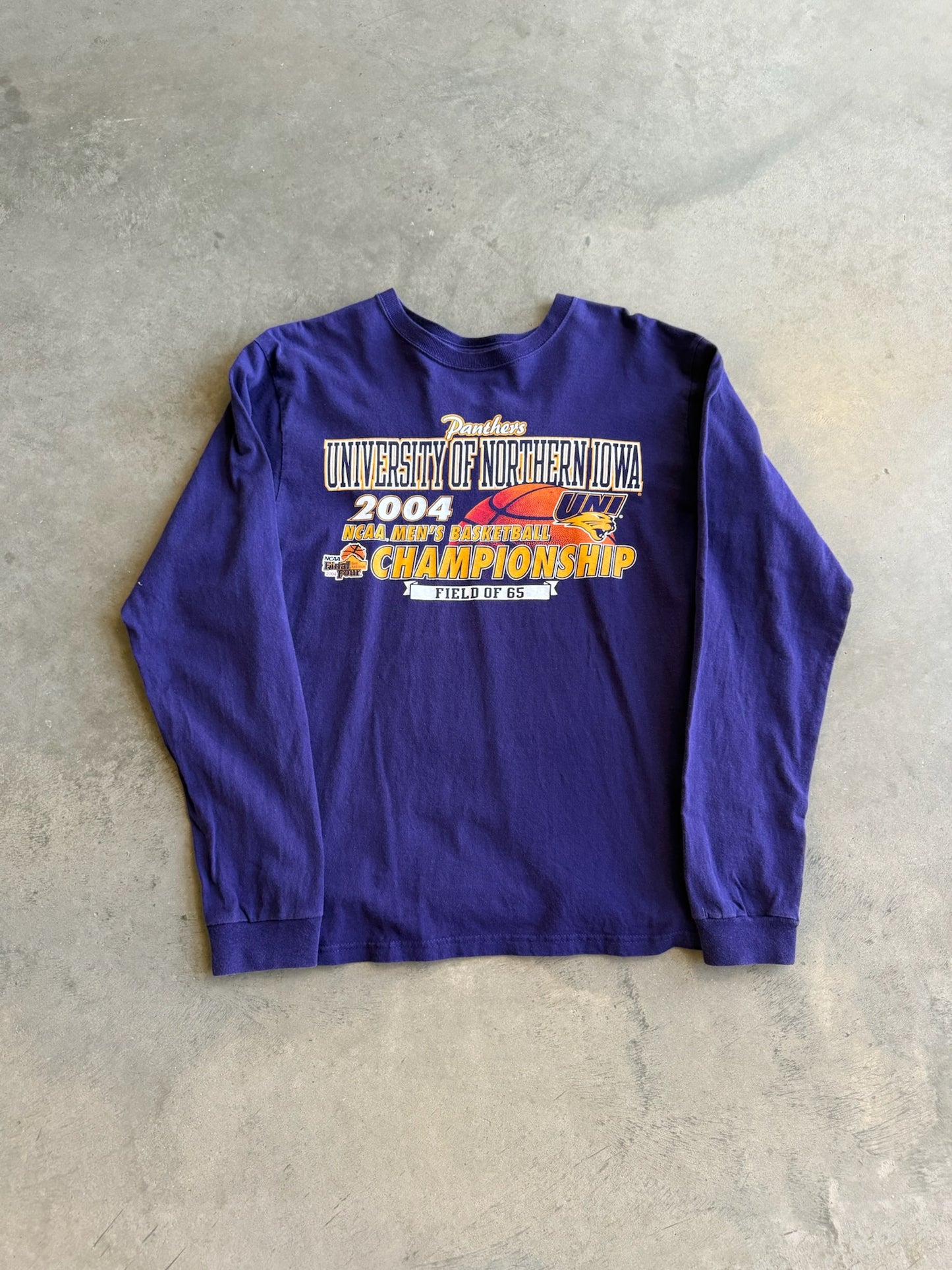 (L) UNI Basketball Tee