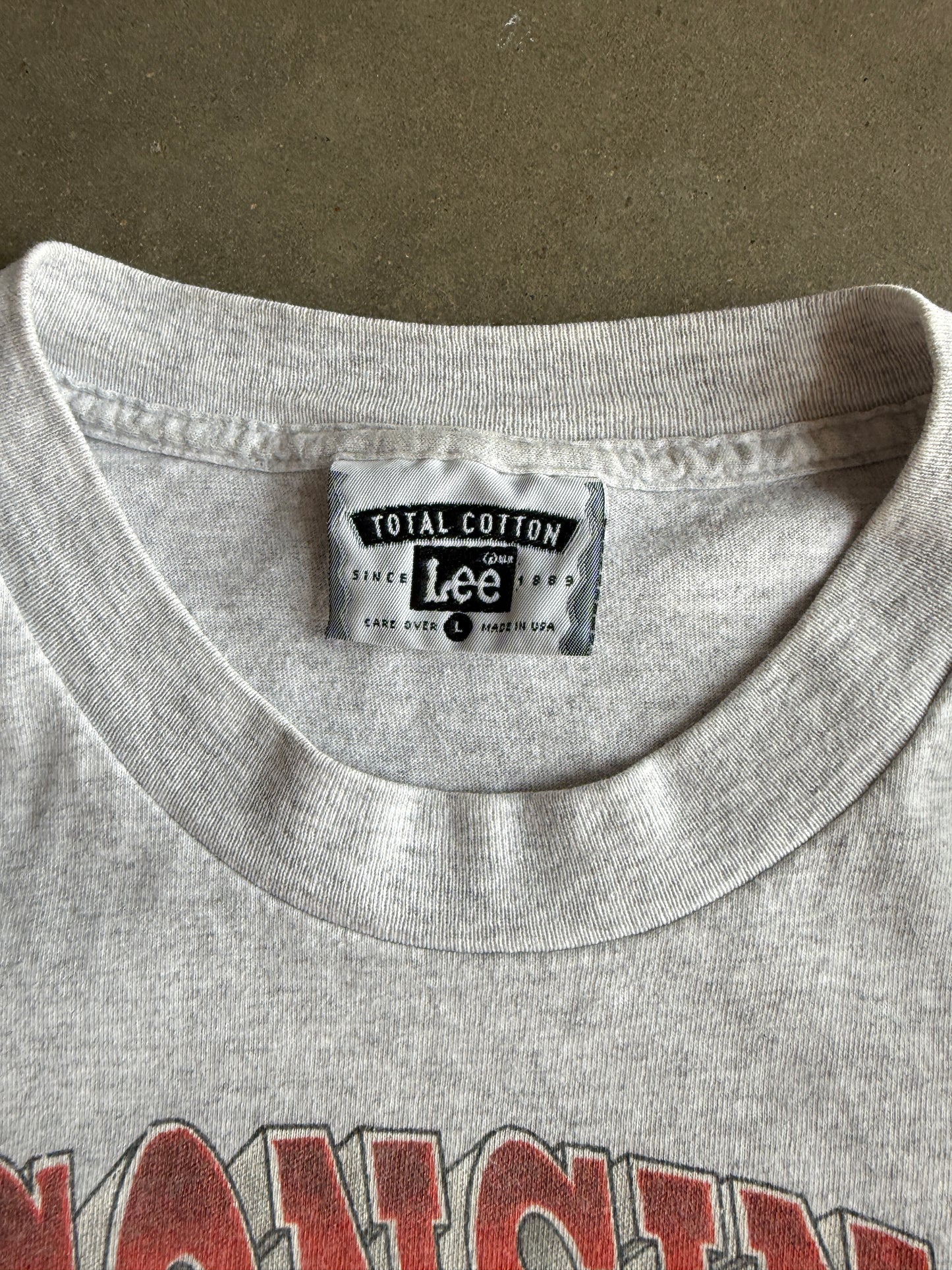 (L) Wisconsin Badgers Tee