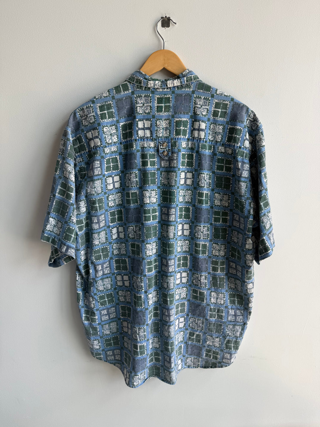 (XL) Basic Options Shirt
