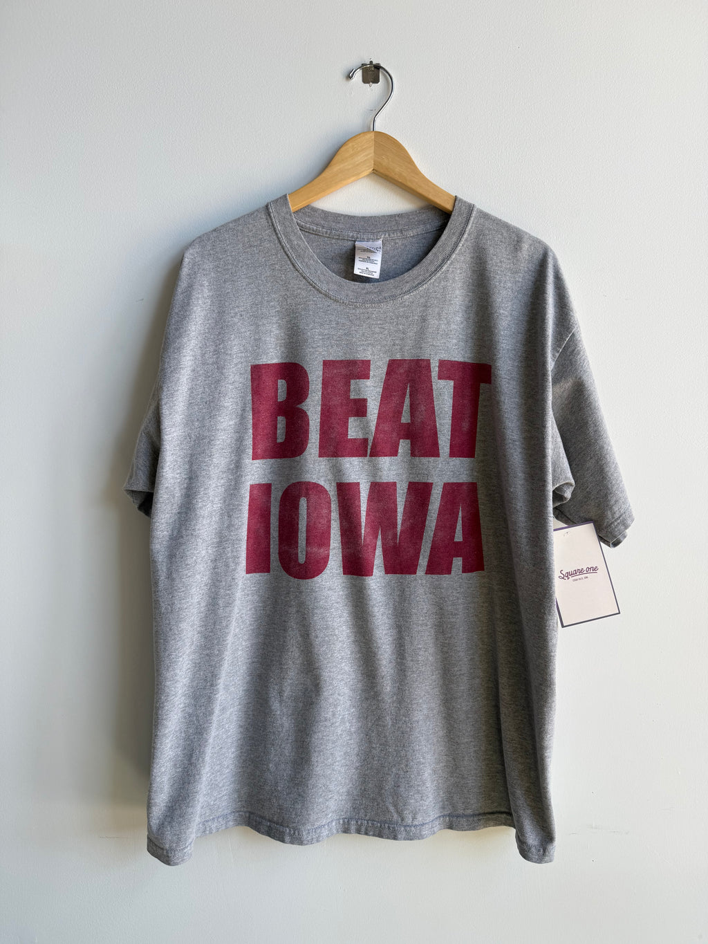 (XL) Beat Iowa Tee