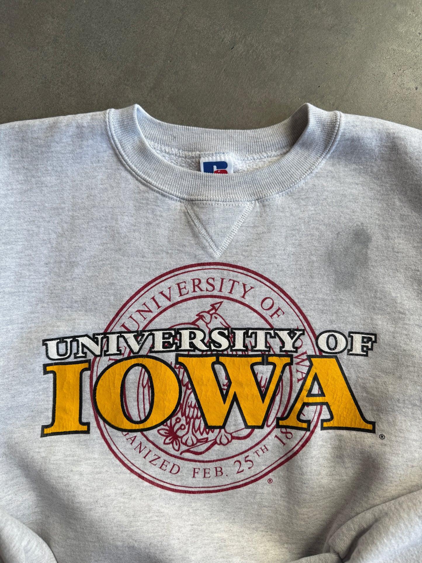 (XL) Iowa Hawkeyes Crew