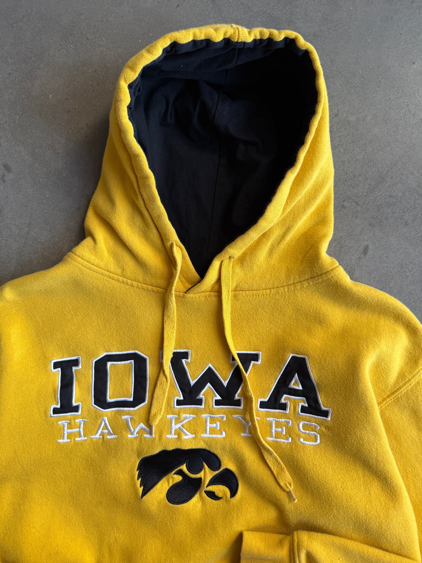 (M) Iowa Hawkeyes Hoodie