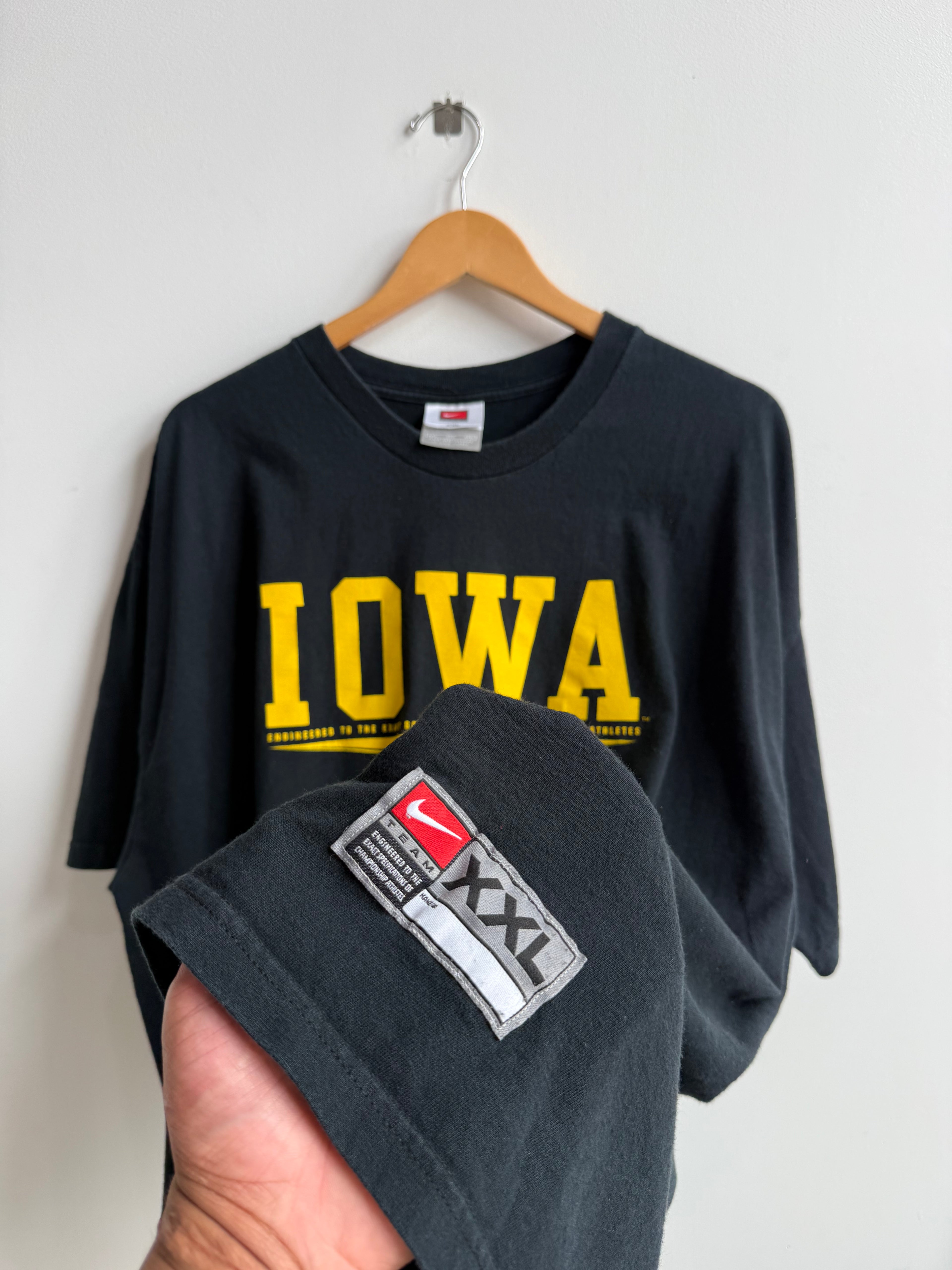 (XXL) Nike Iowa Hawkeyes Tee