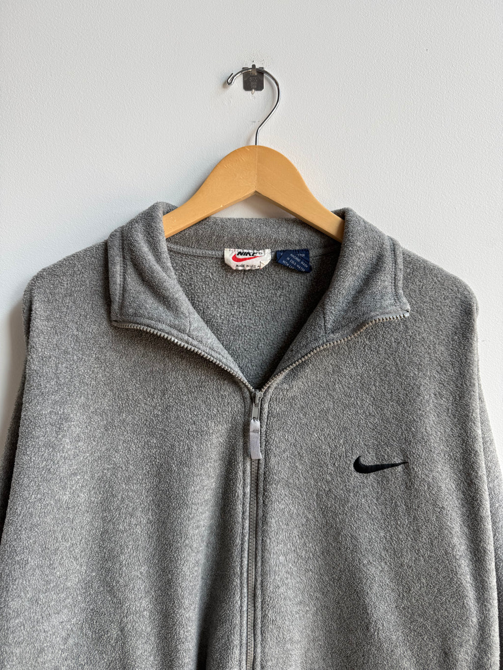 (L) Nike Fleece Zip Up