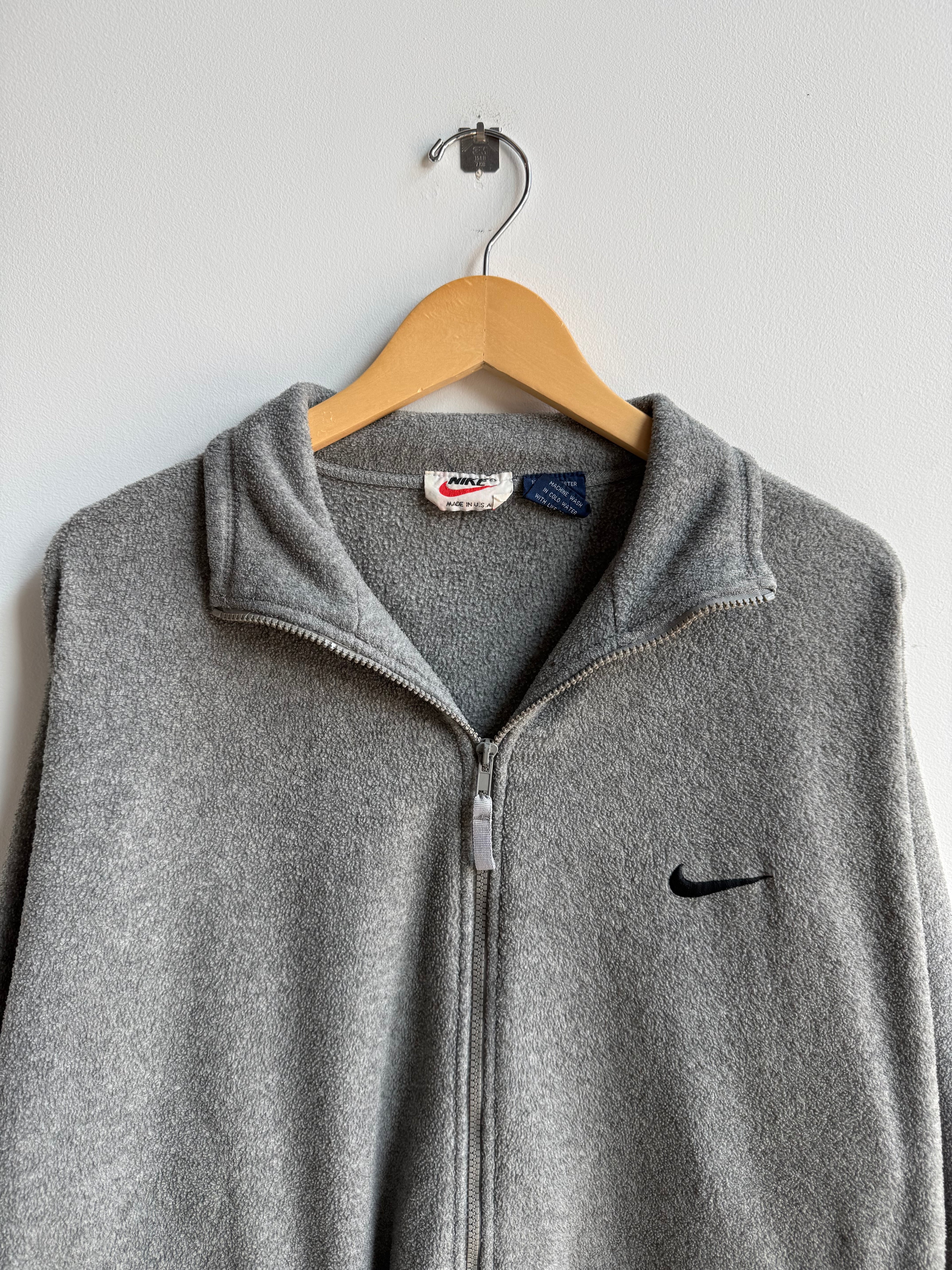 (L) Nike Fleece Zip Up