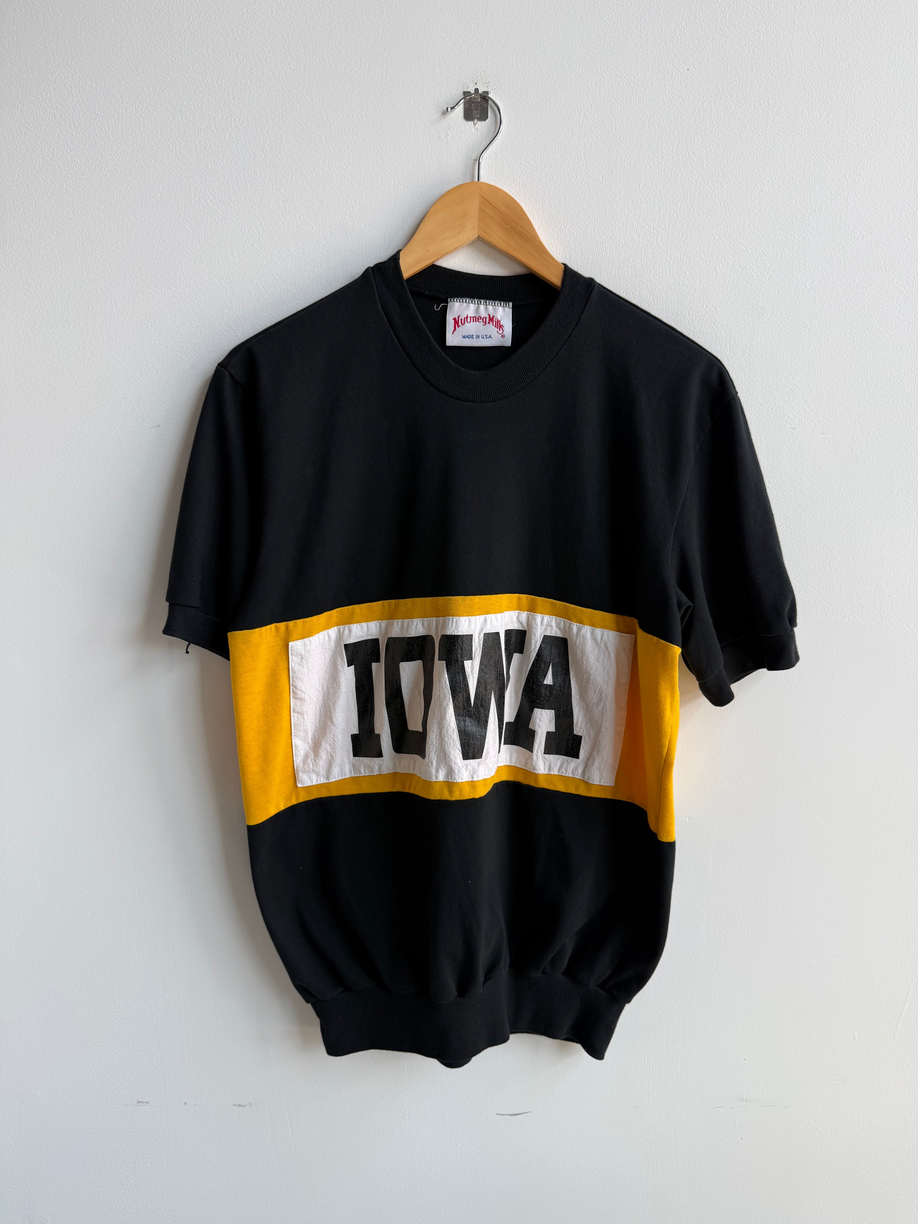 (L) Iowa Hawkeyes Shirt