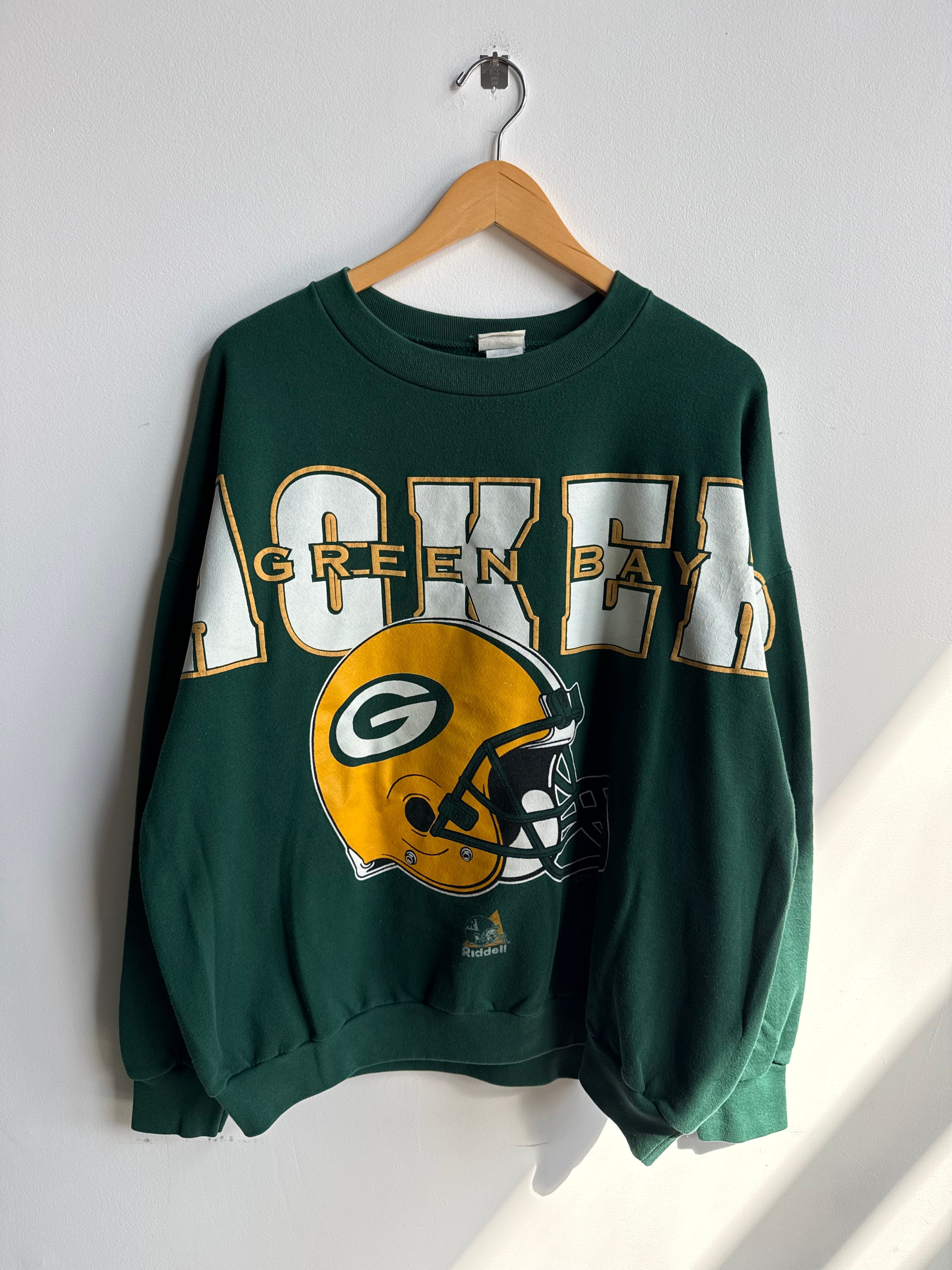 (XL) Green Bay Packers Spell Out Crew