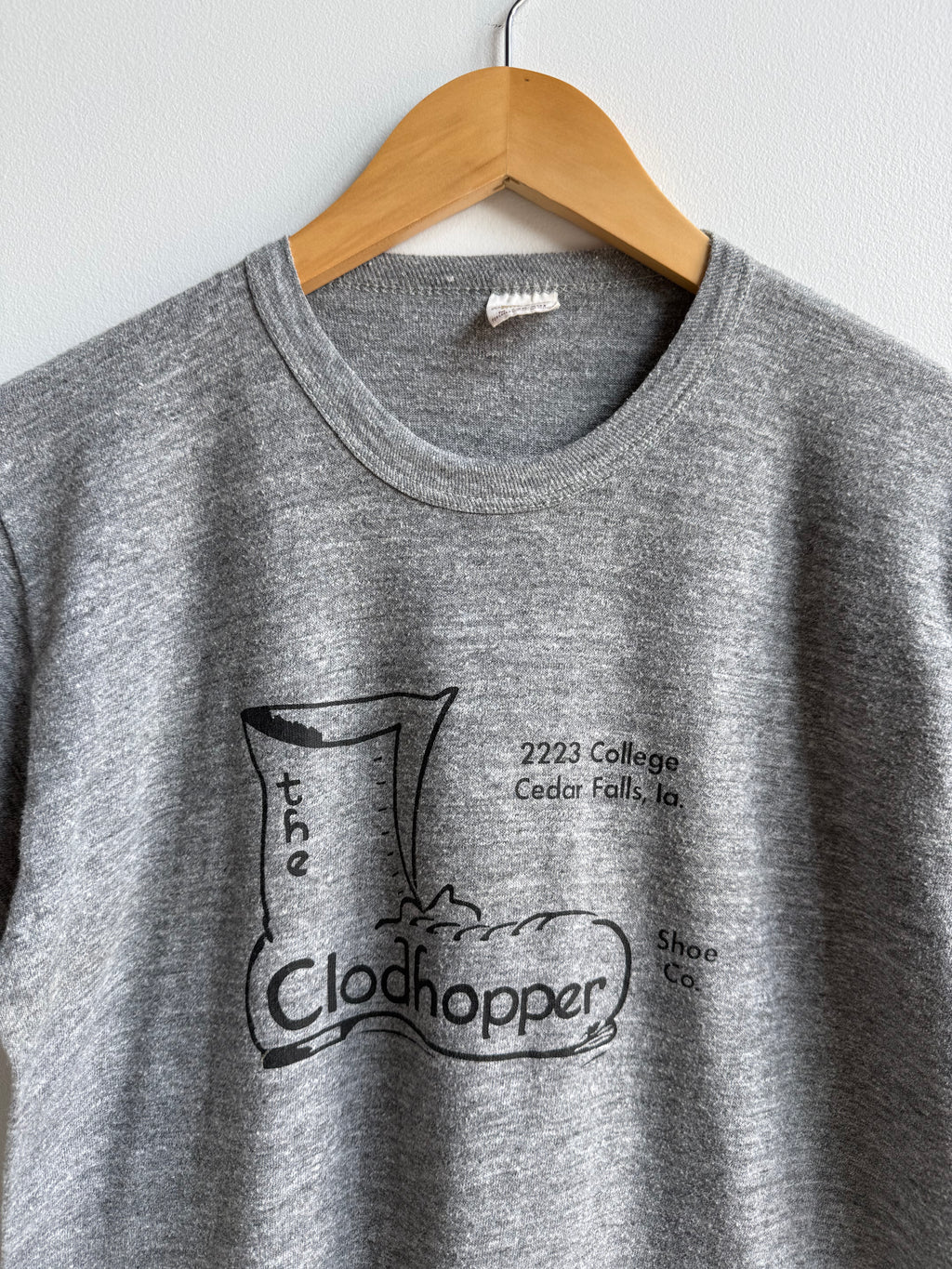 (M) The Clodhopper Cedar Falls Tee