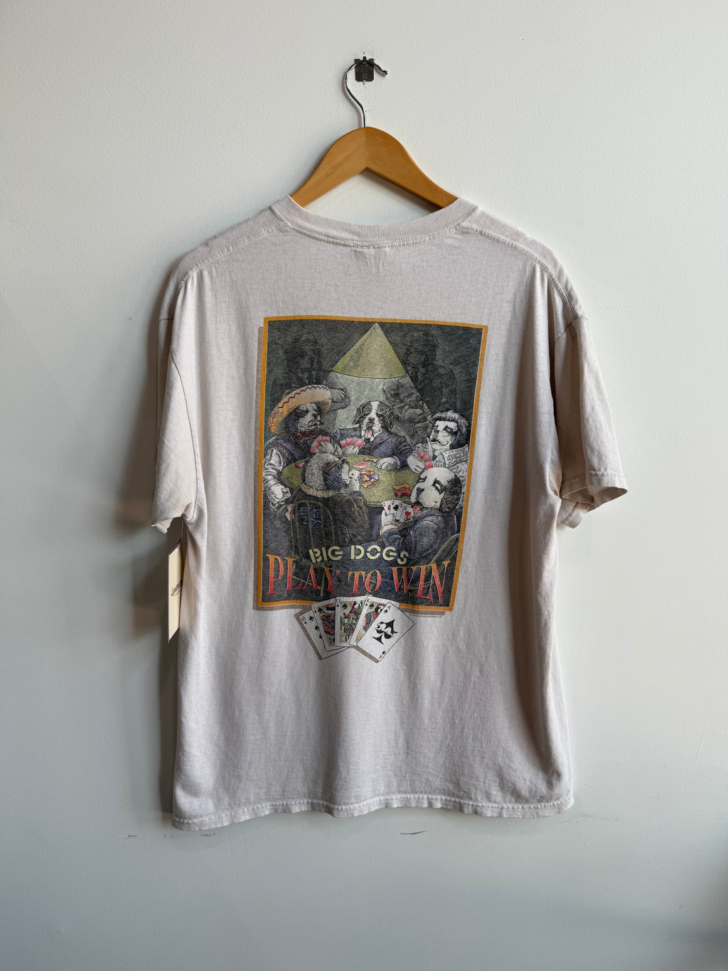 (L) Big Dogs Casino Tee