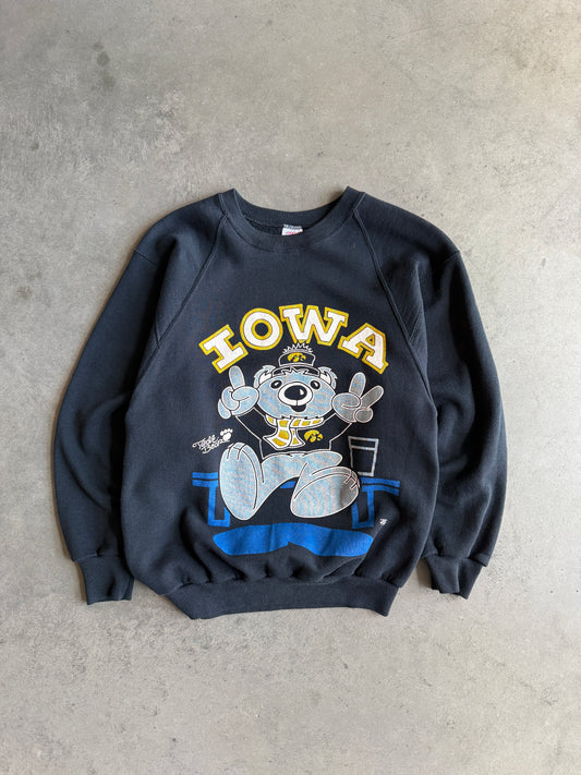 (S) Iowa Hawkeyes Bear Crew