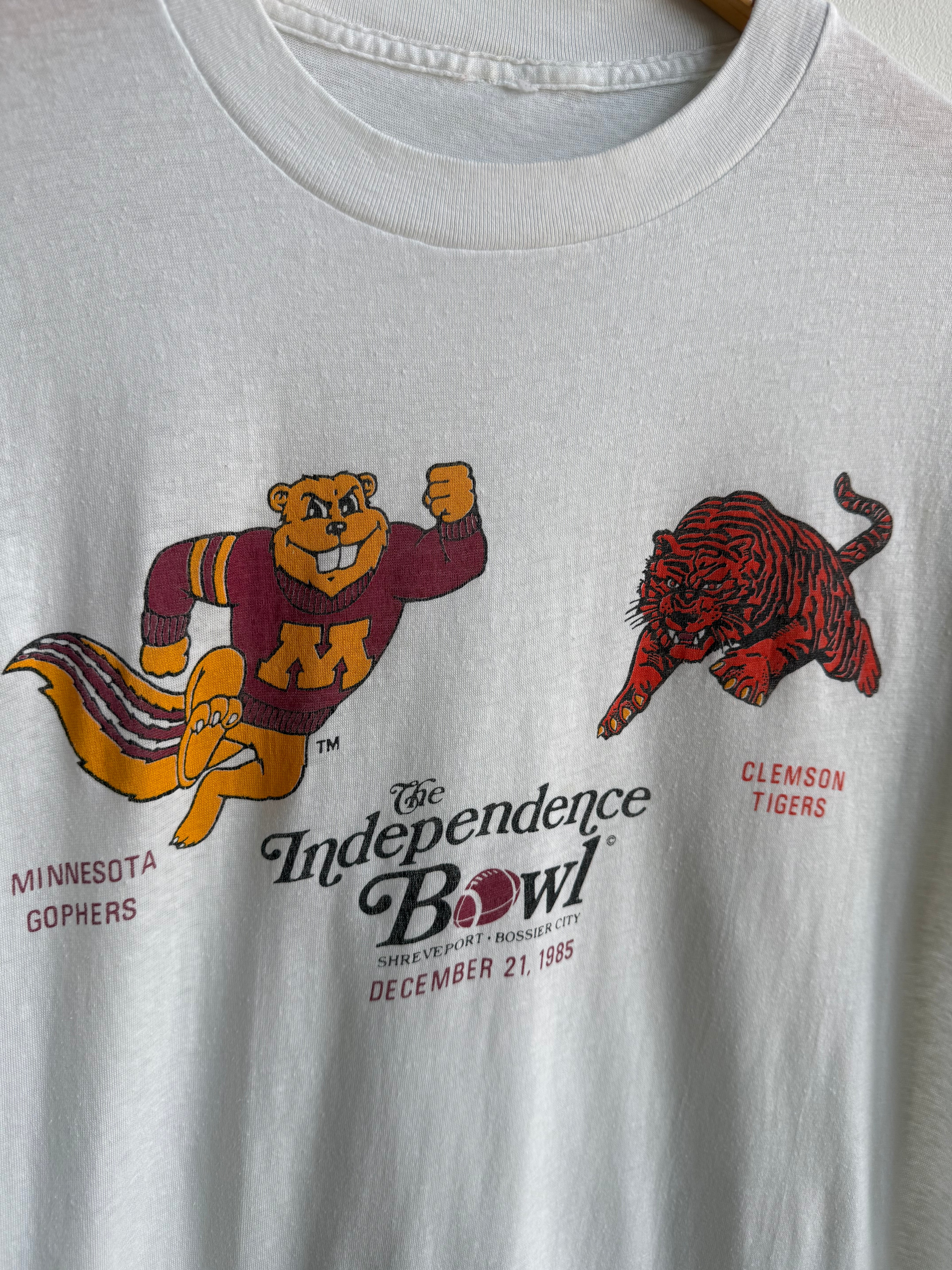 (M) Minnesota Gophers Independence Bowl Tee