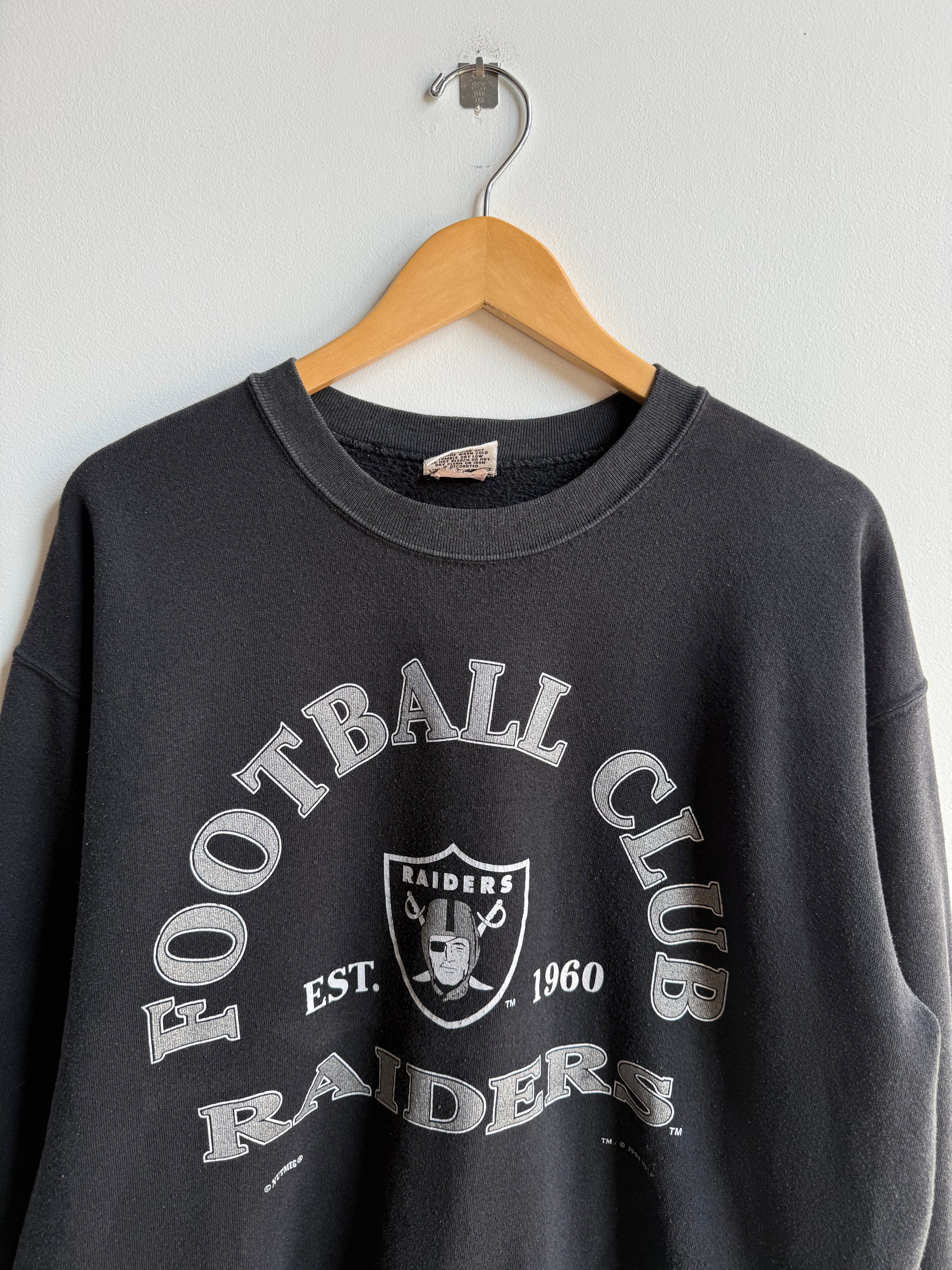 (L) Raiders Football Club Crew