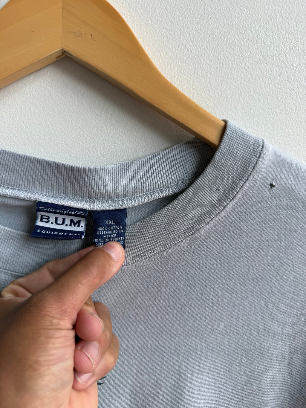 (XXL) BUM Equipment Tee