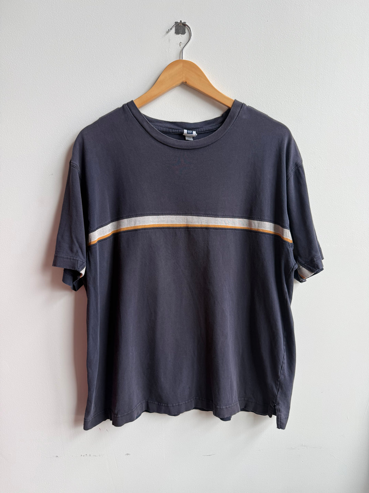 (L) Gap Stripe Tee