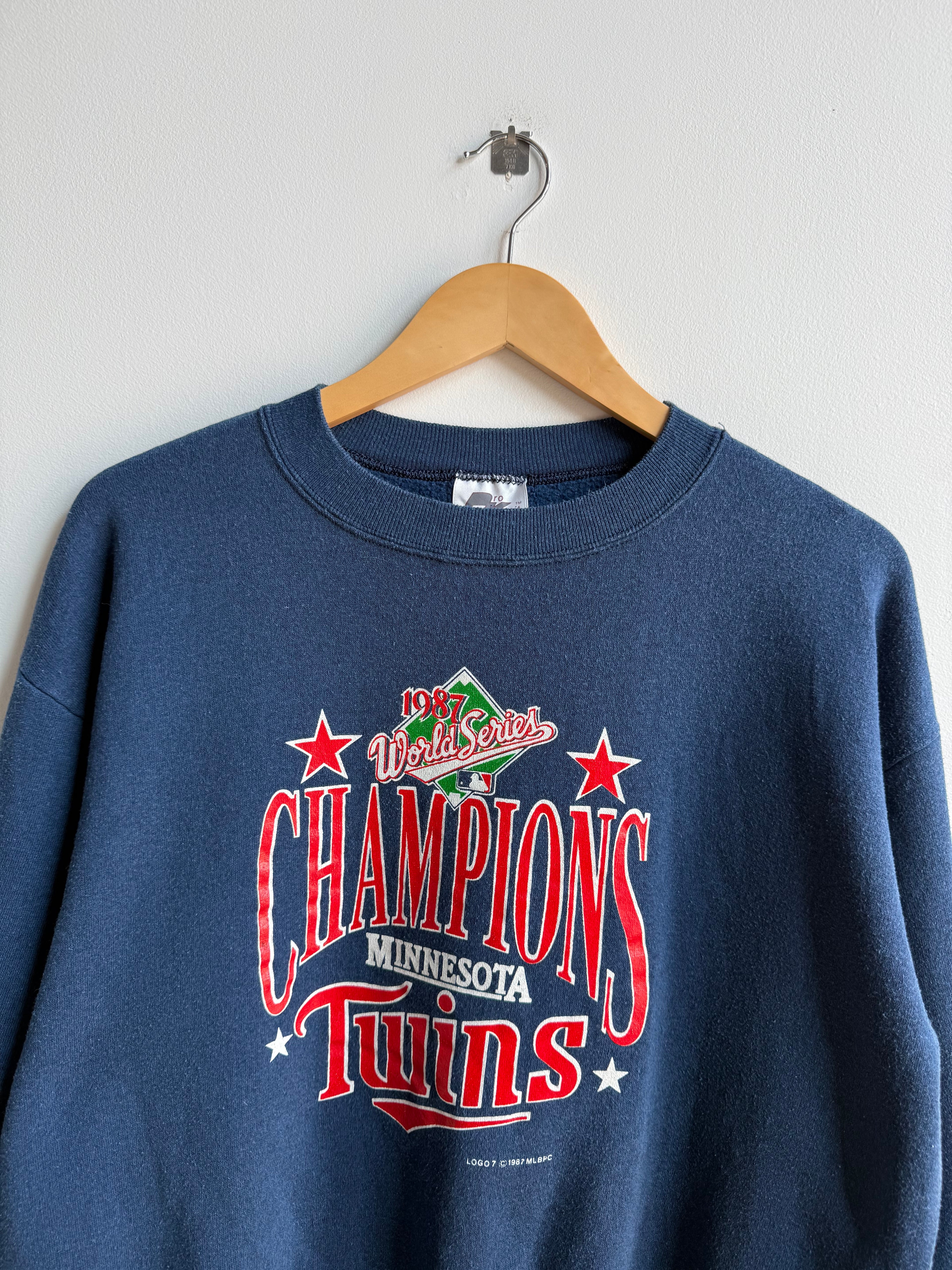 (XL) 1987 Minnesota Twins Crew