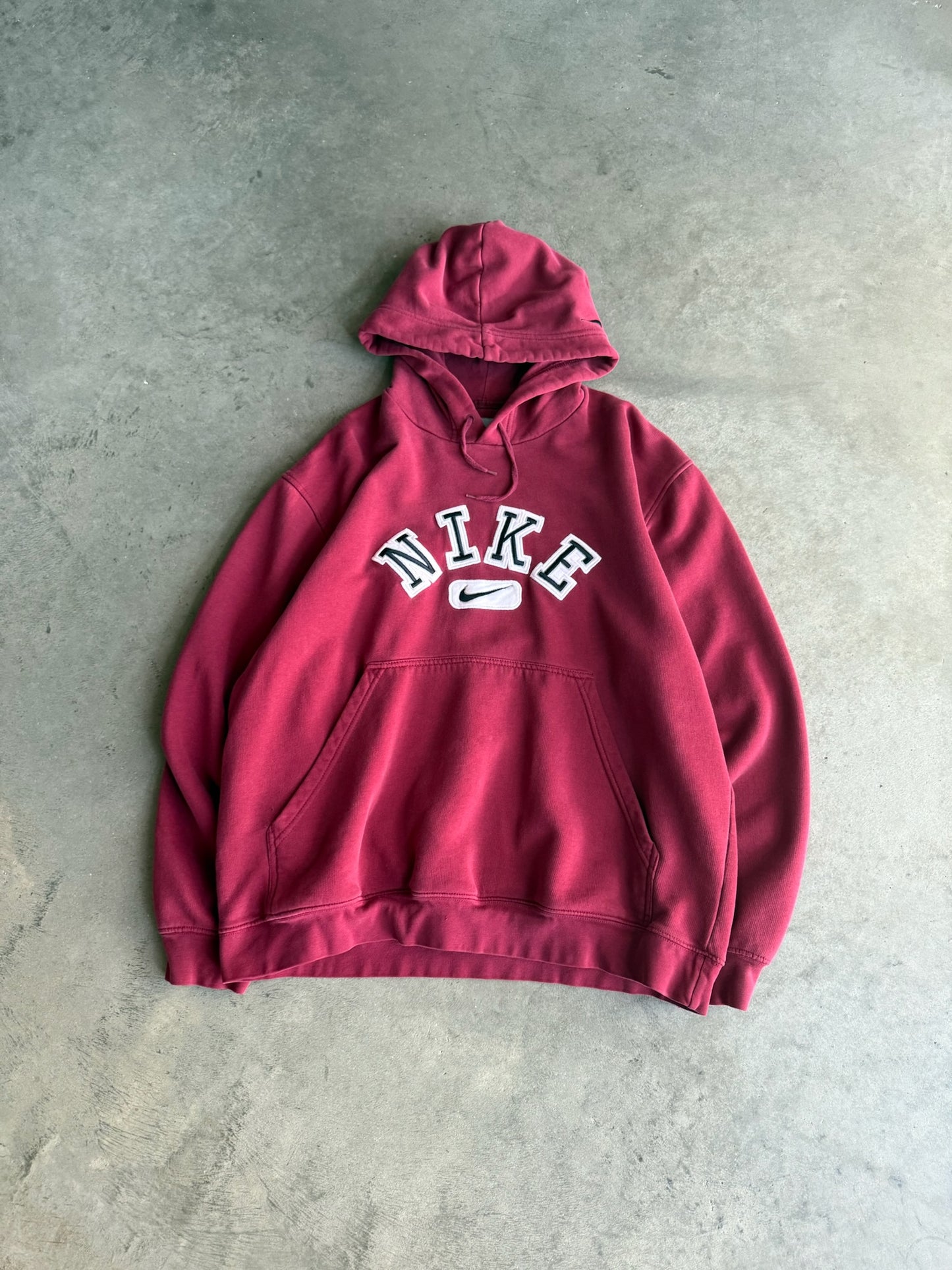 (L) Nike Hoodie