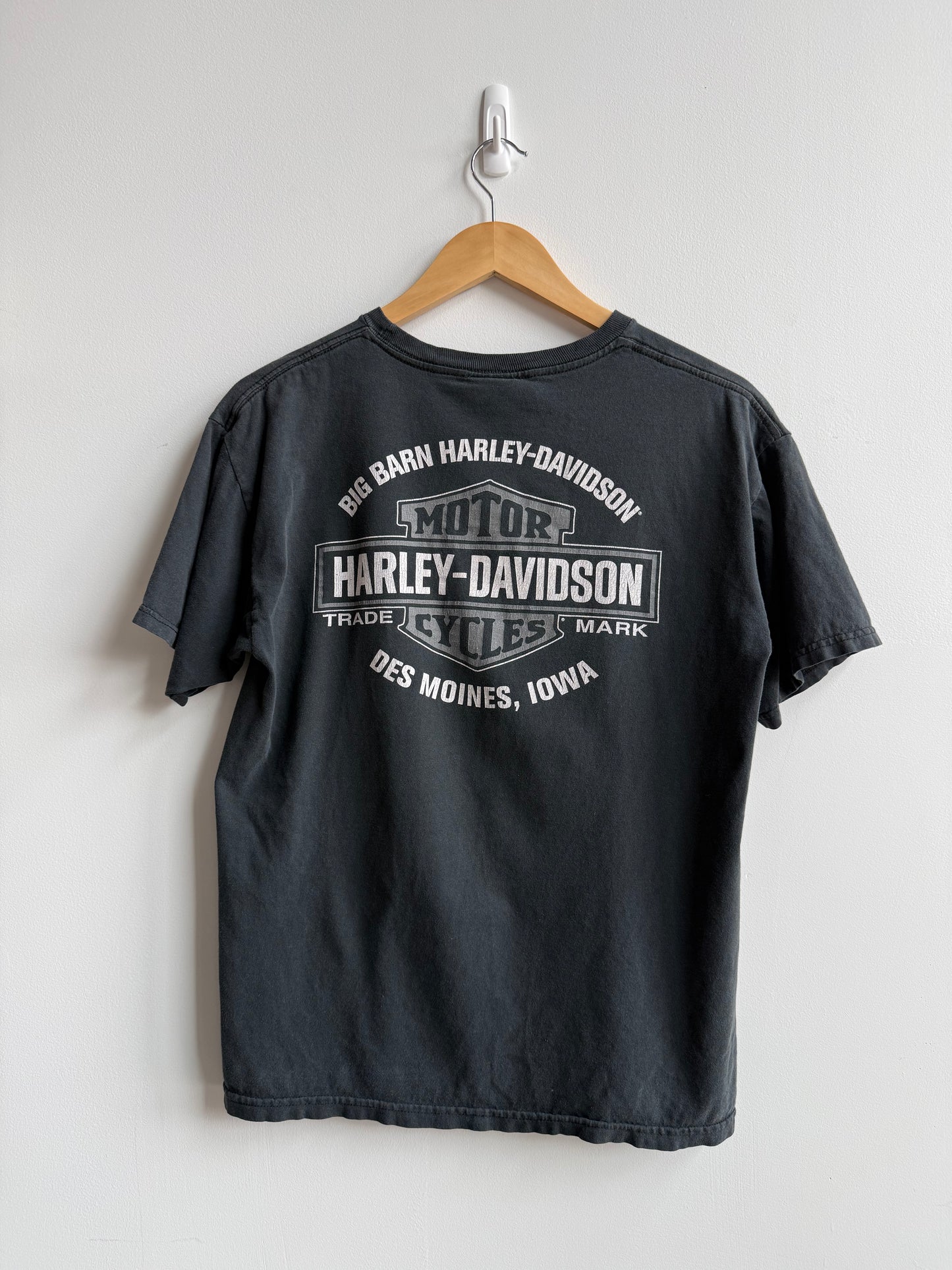 (M) Harley Des Moines Tee