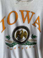 (XL) Iowa Hawkeyes Distressed Tee