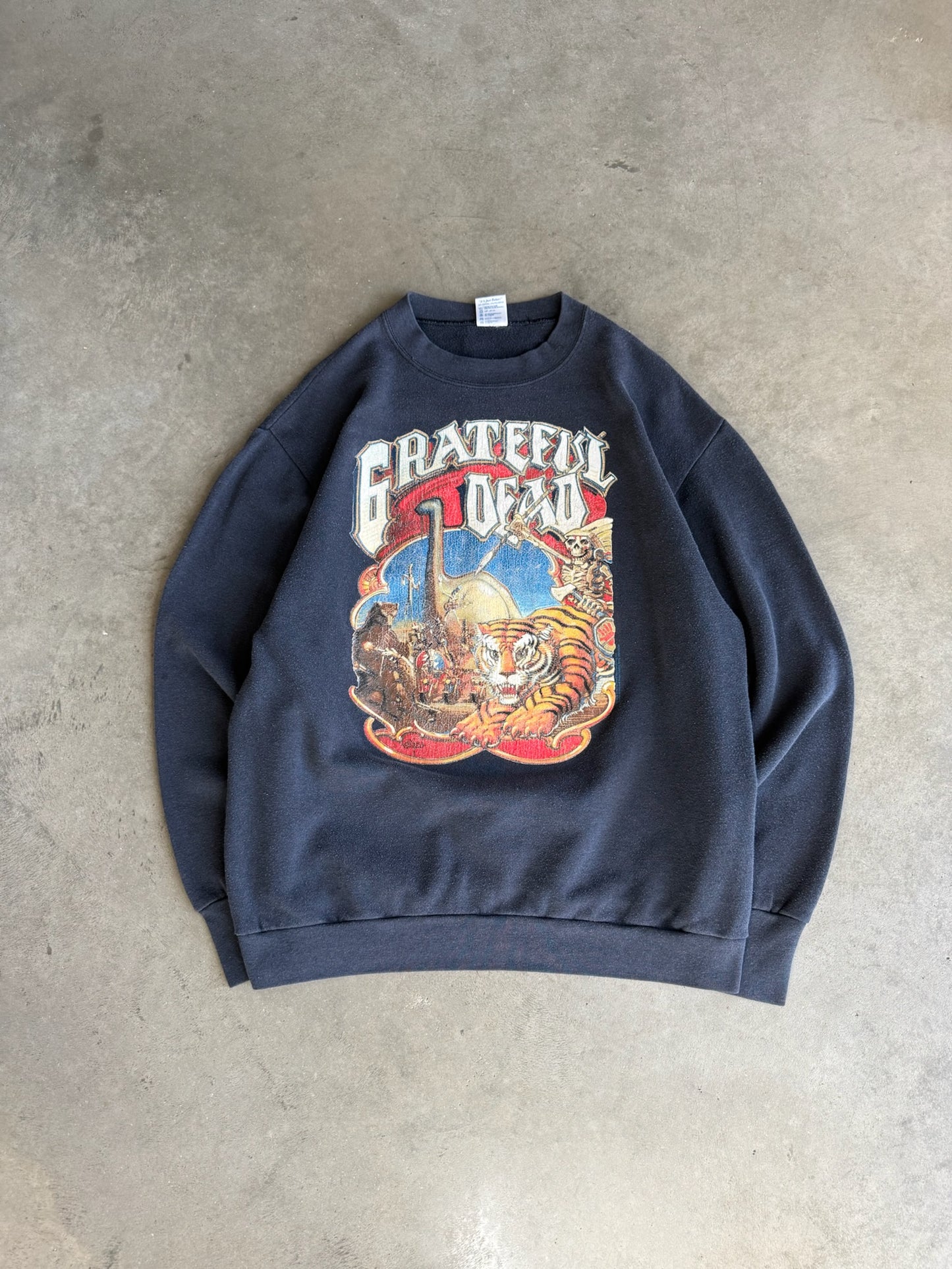 (L) Grateful Dead Crew