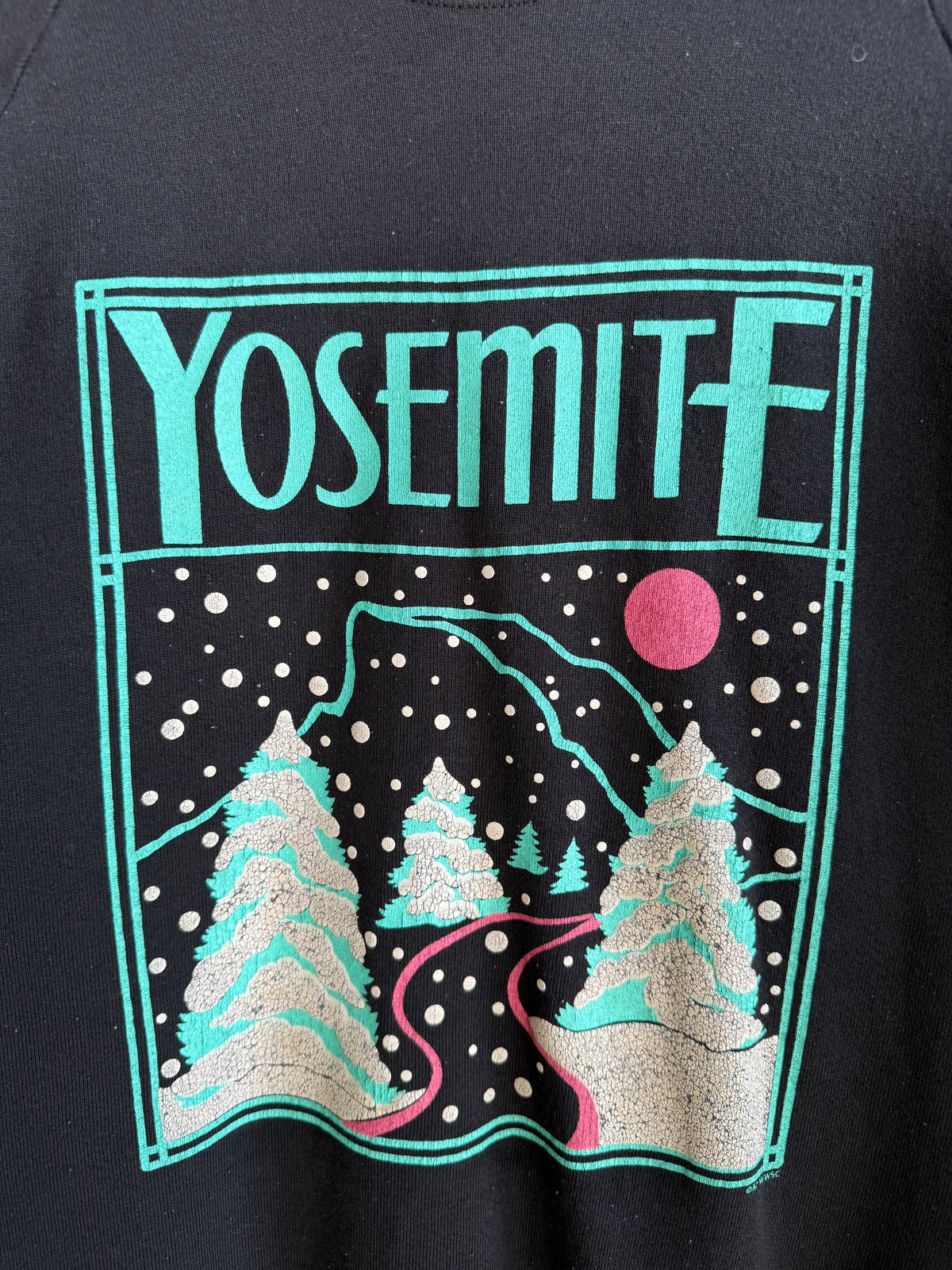 (L) Yosemite Crew
