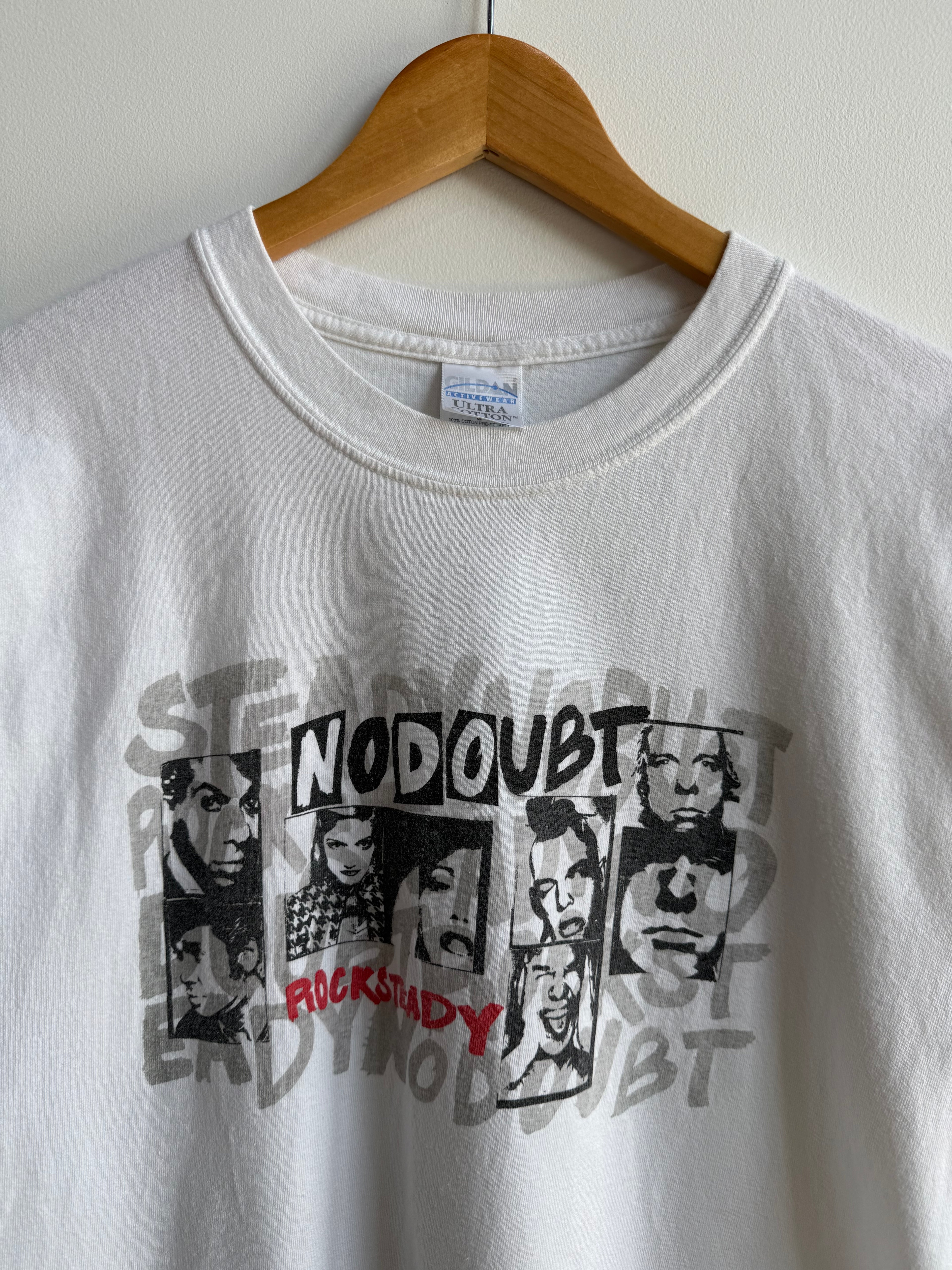 (L) No Doubt Tour Tee