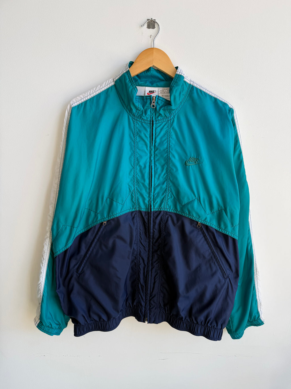 (S) Nike Windbreaker Jacket