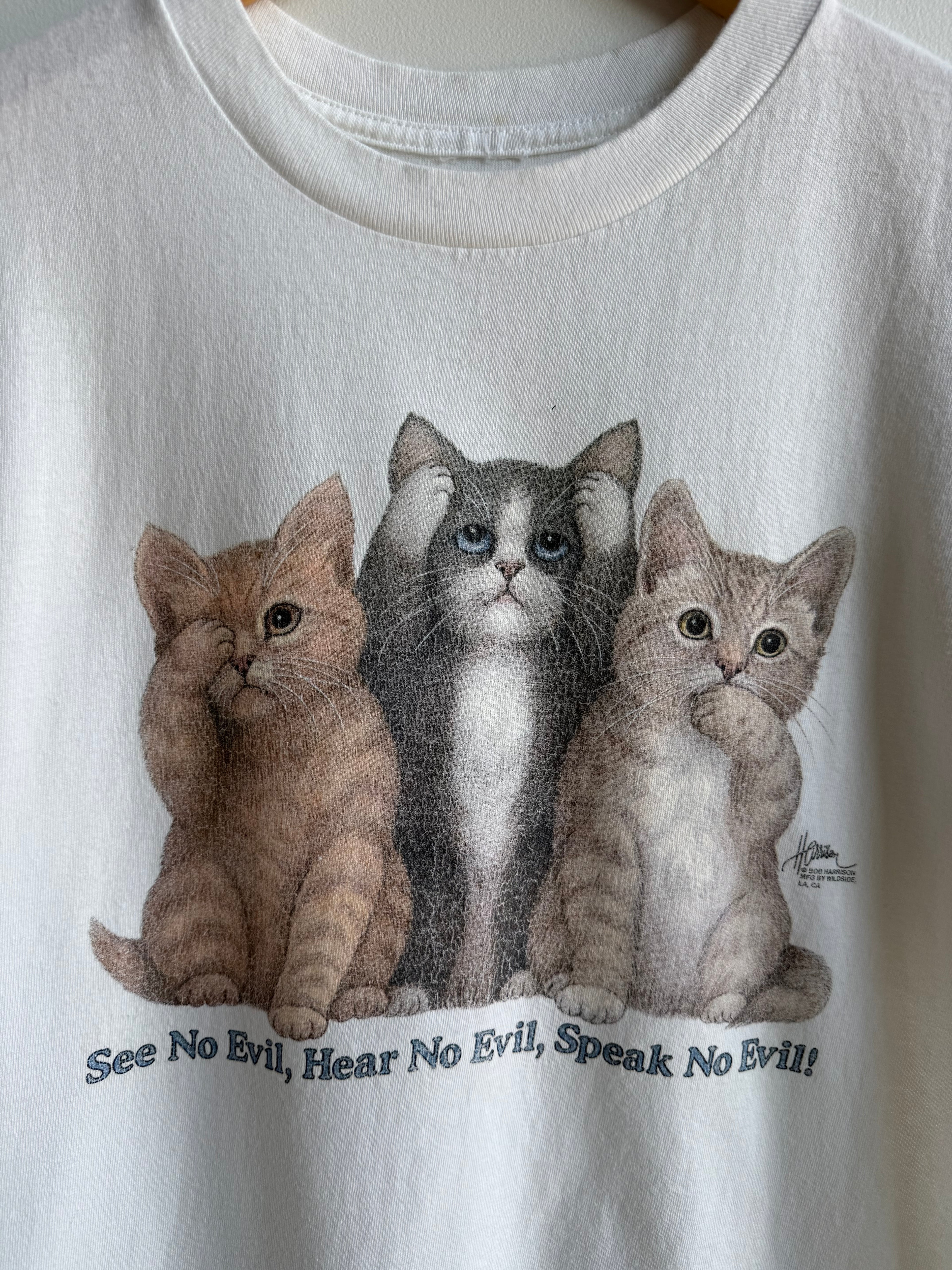 (L) See No Evil Cats Tee
