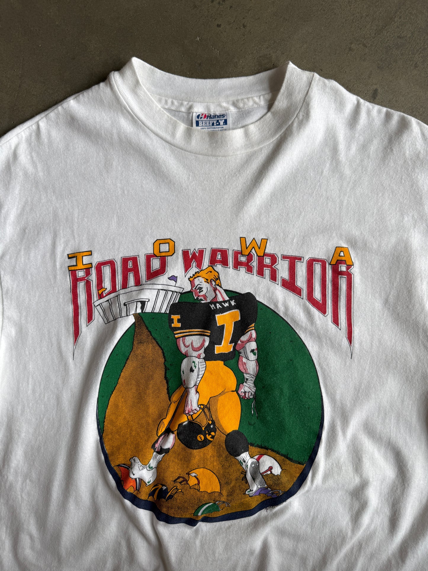 (XL) Iowa Hawkeyes Road Warrior Tee