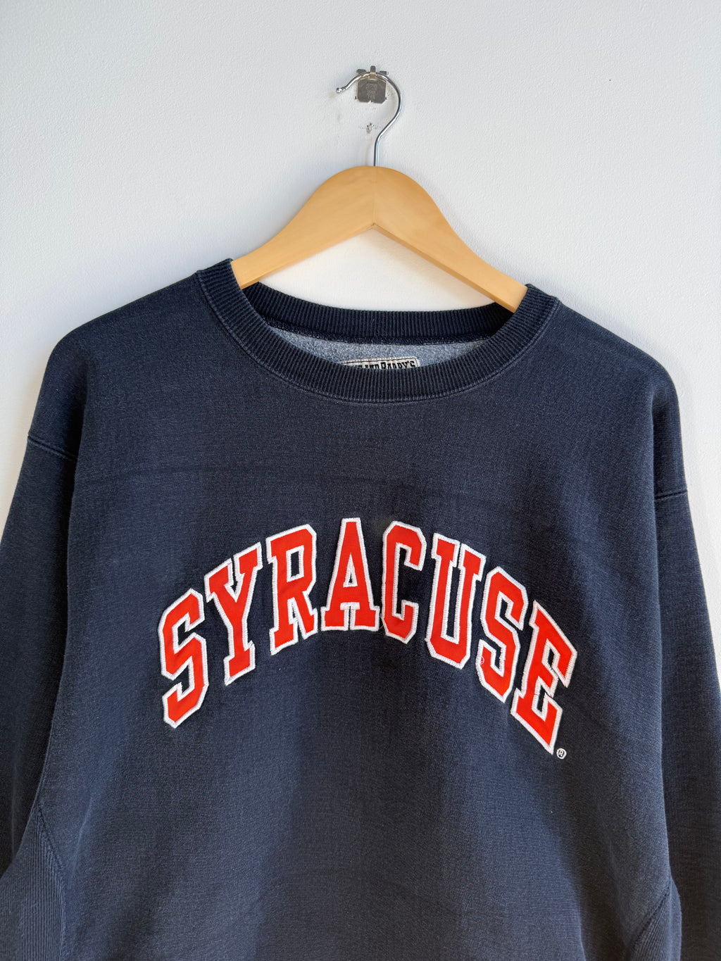 (L) Syracuse Crew
