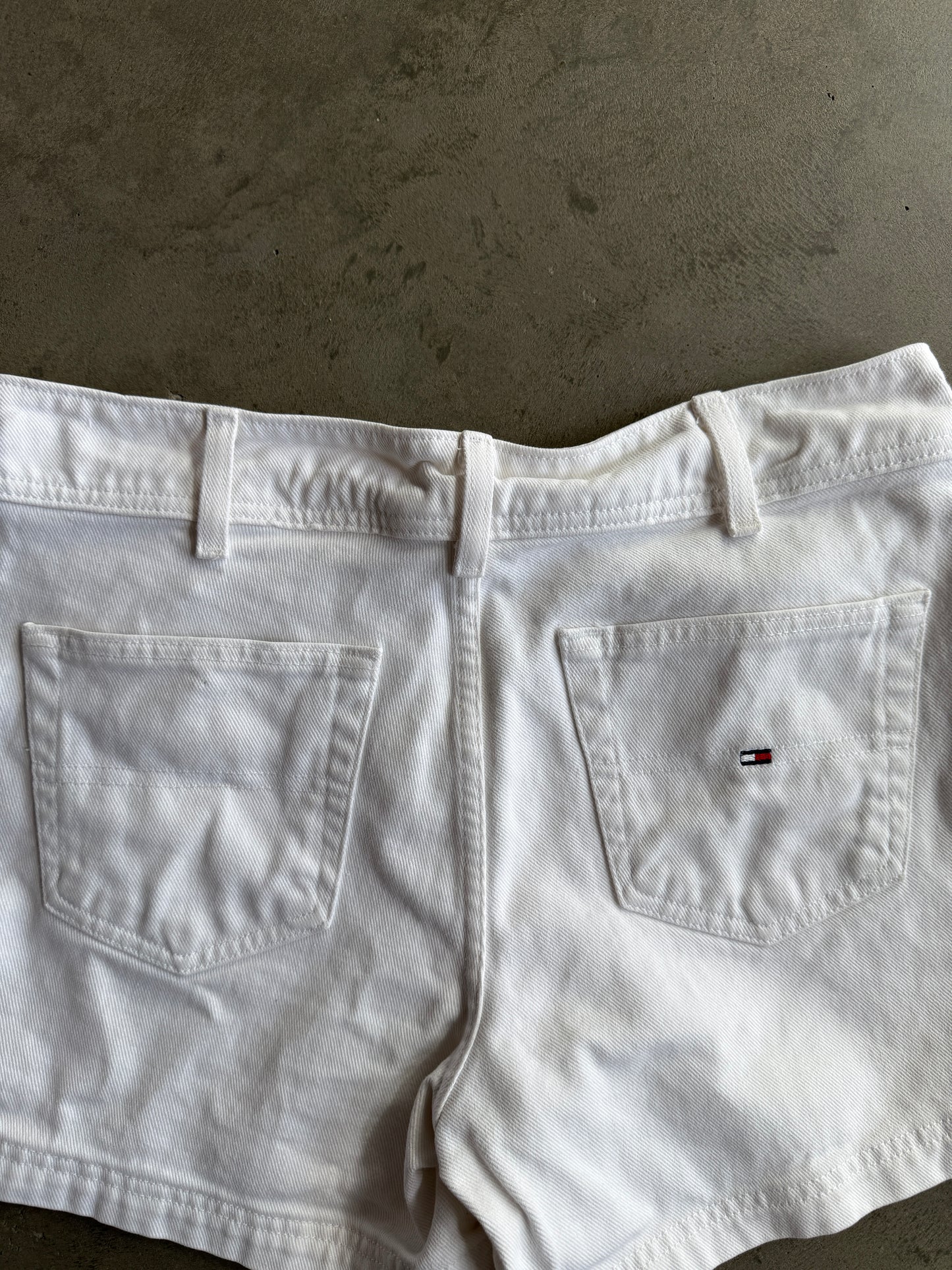(30) Tommy Hilfiger Shorts