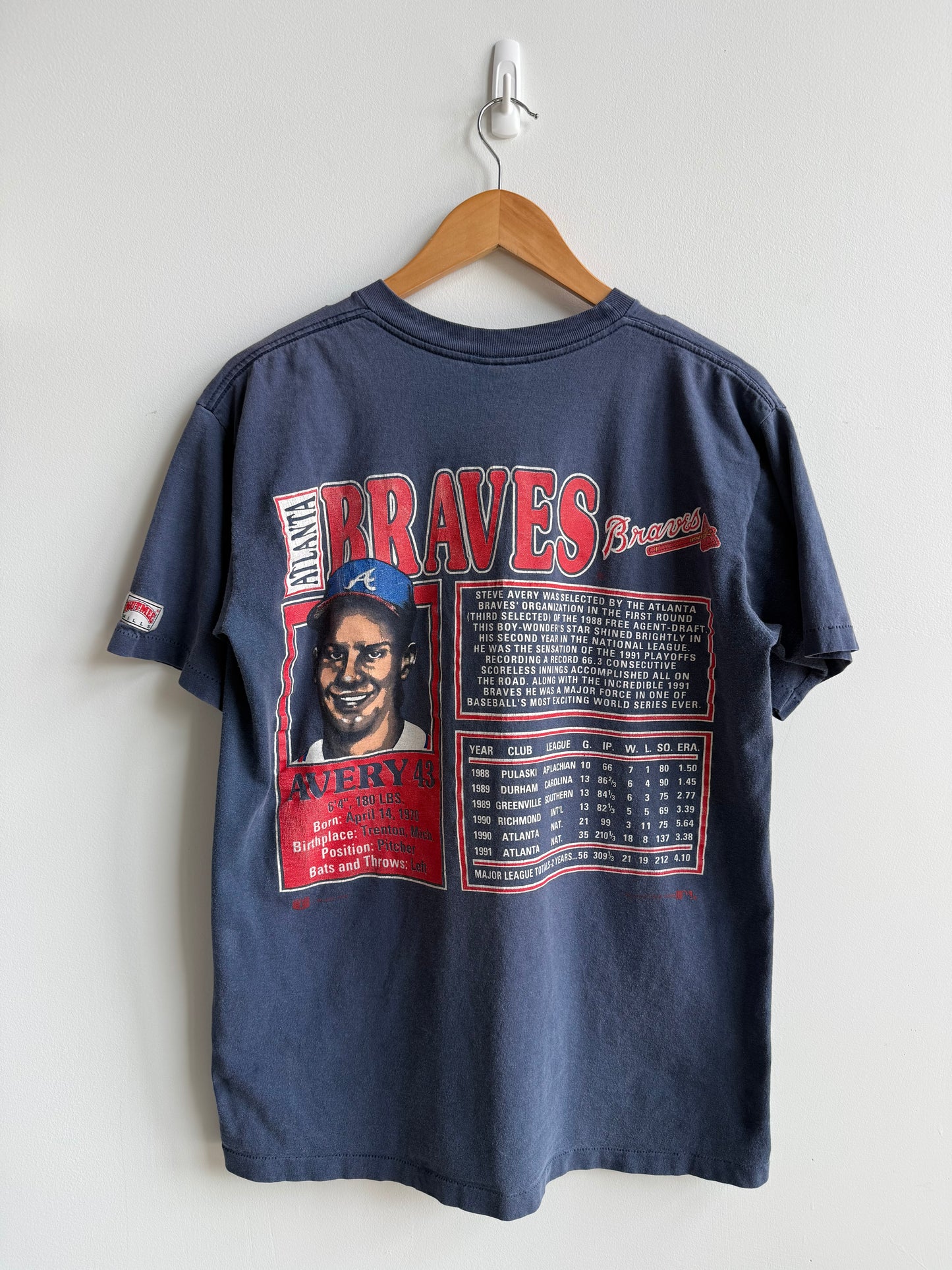 (M) Atlanta Braves Steve Avery Tee