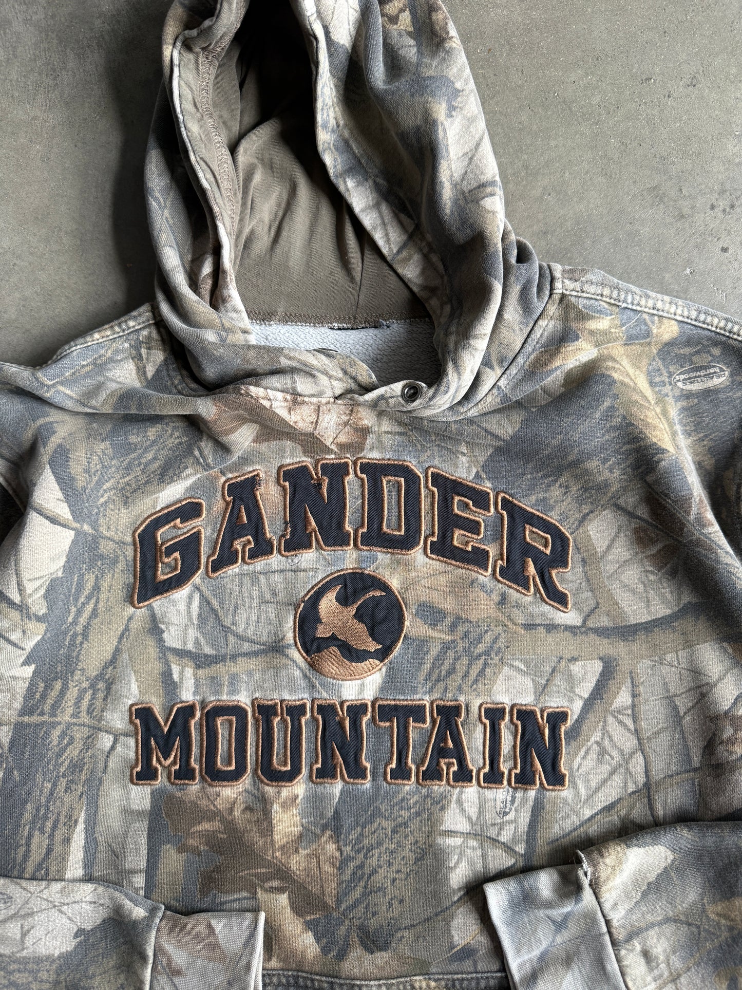 (XL) Camo Hoodie