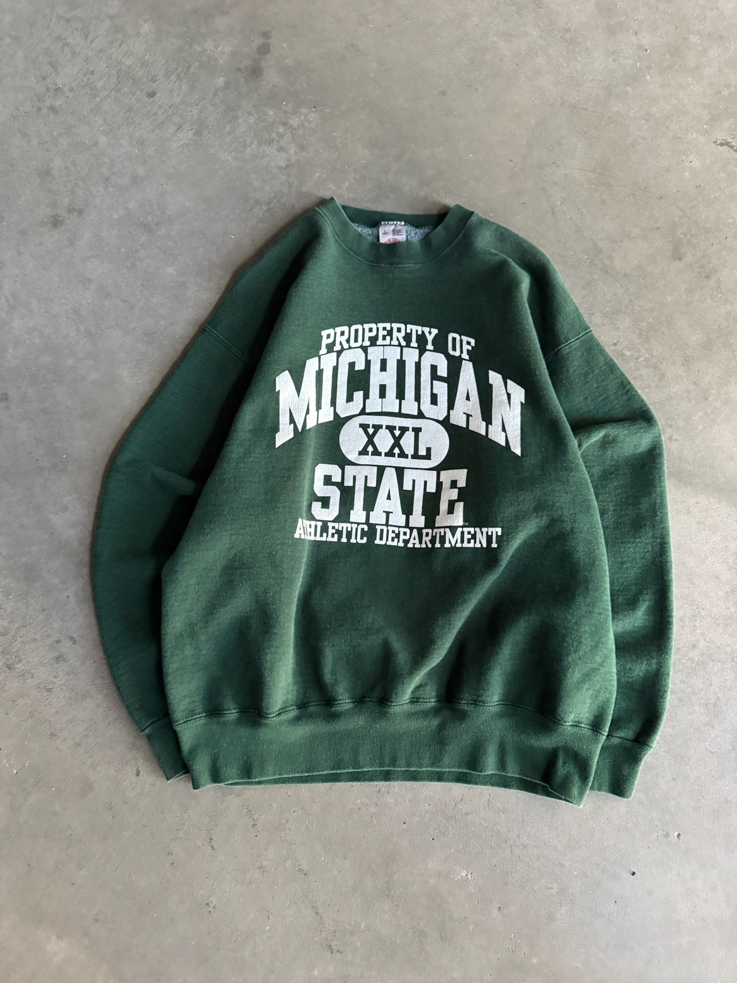 (L) Michigan State Athletics Crew