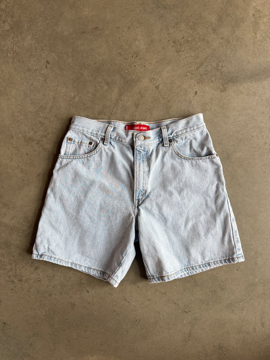(30) Levi’s Classic Jean Shorts