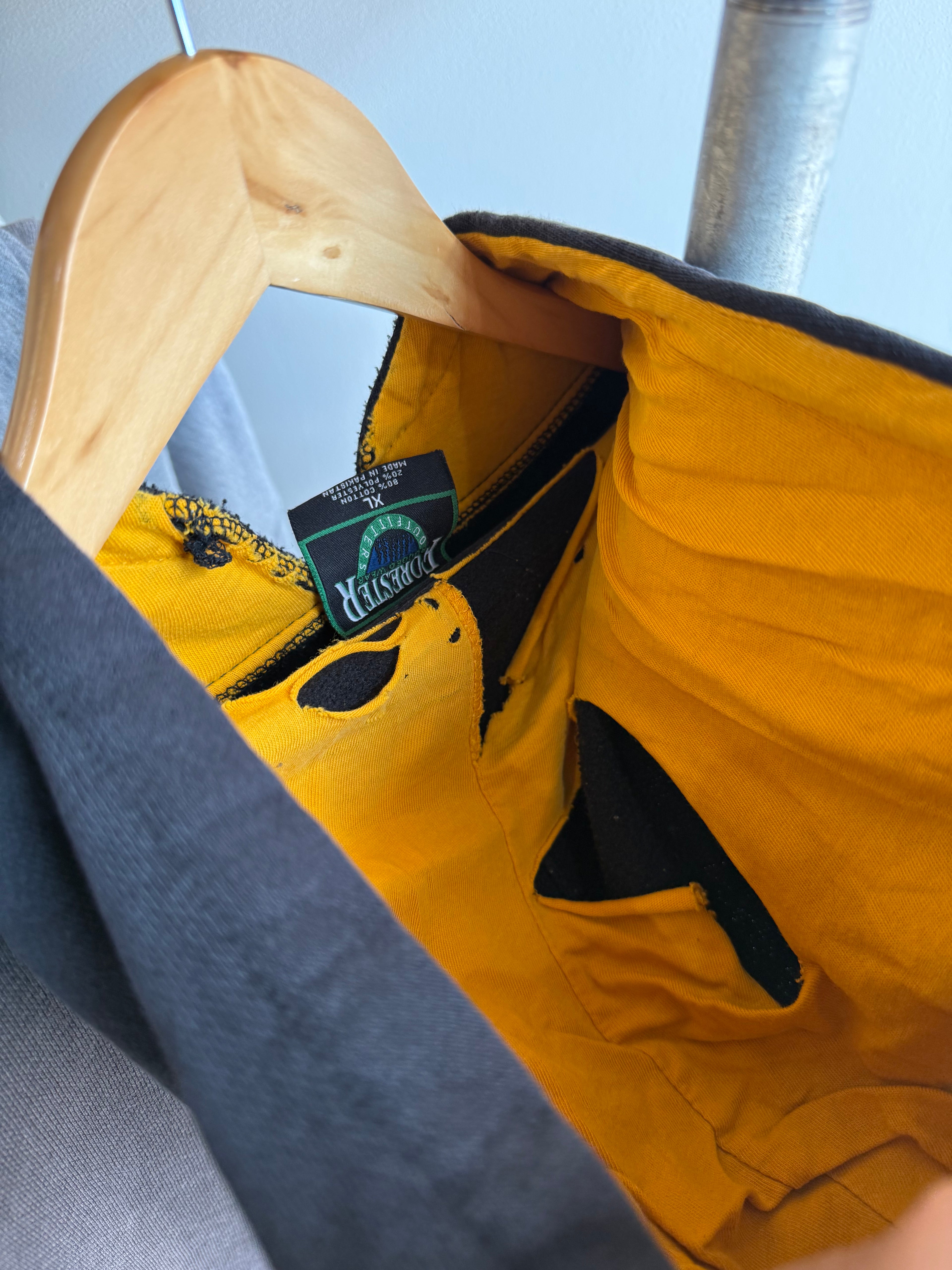 (XL) Iowa Hawkeyes Hoodie