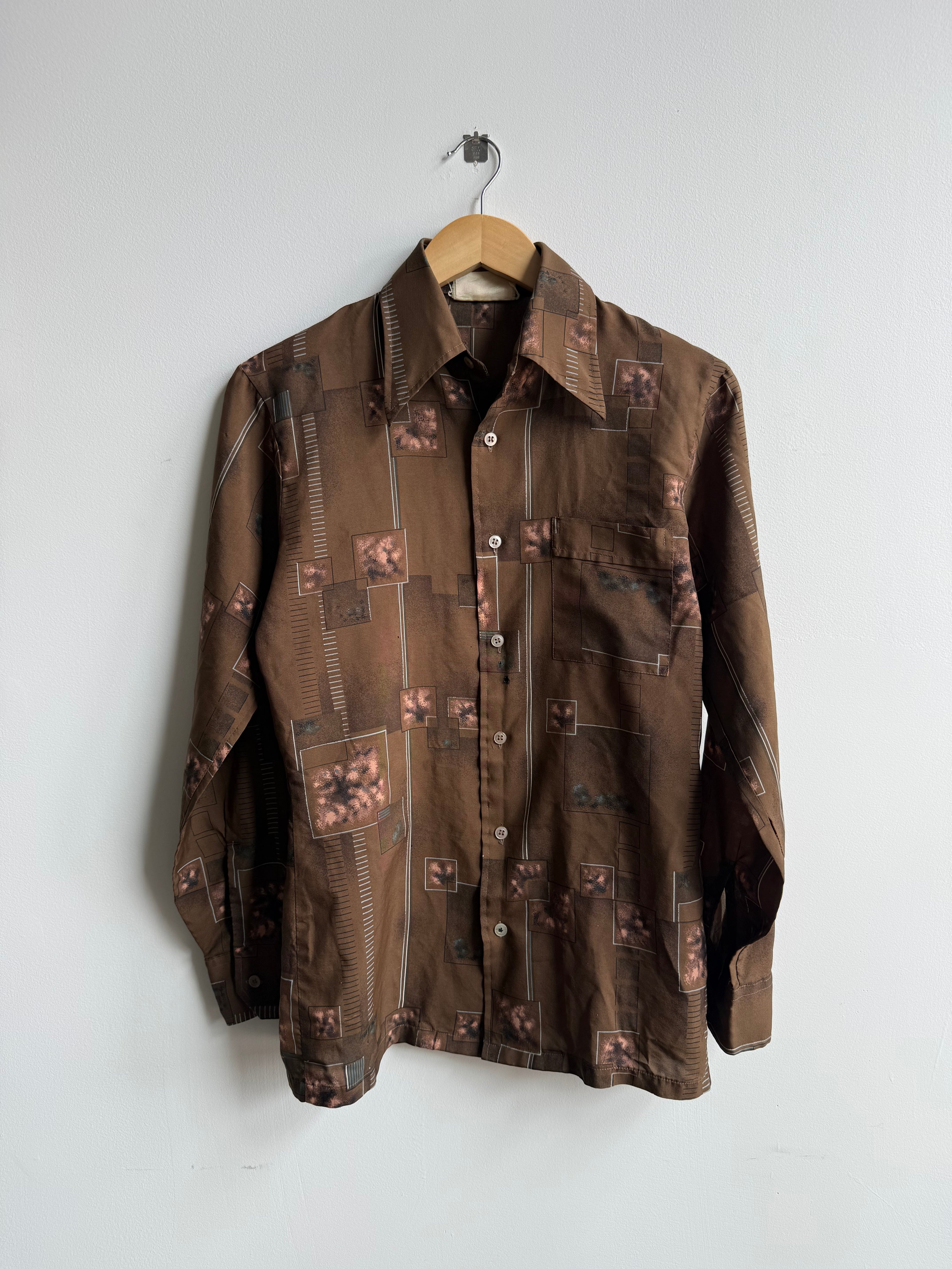 (M) Button Down Light Weight Shirt