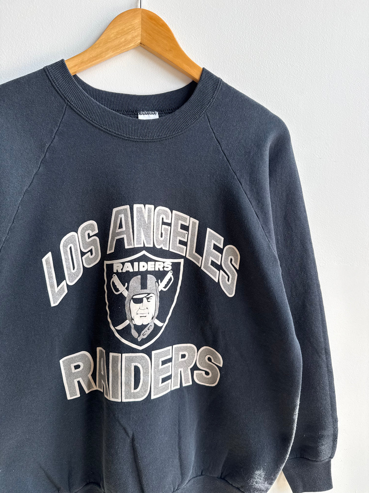 (L) Los Angeles Raiders Crew