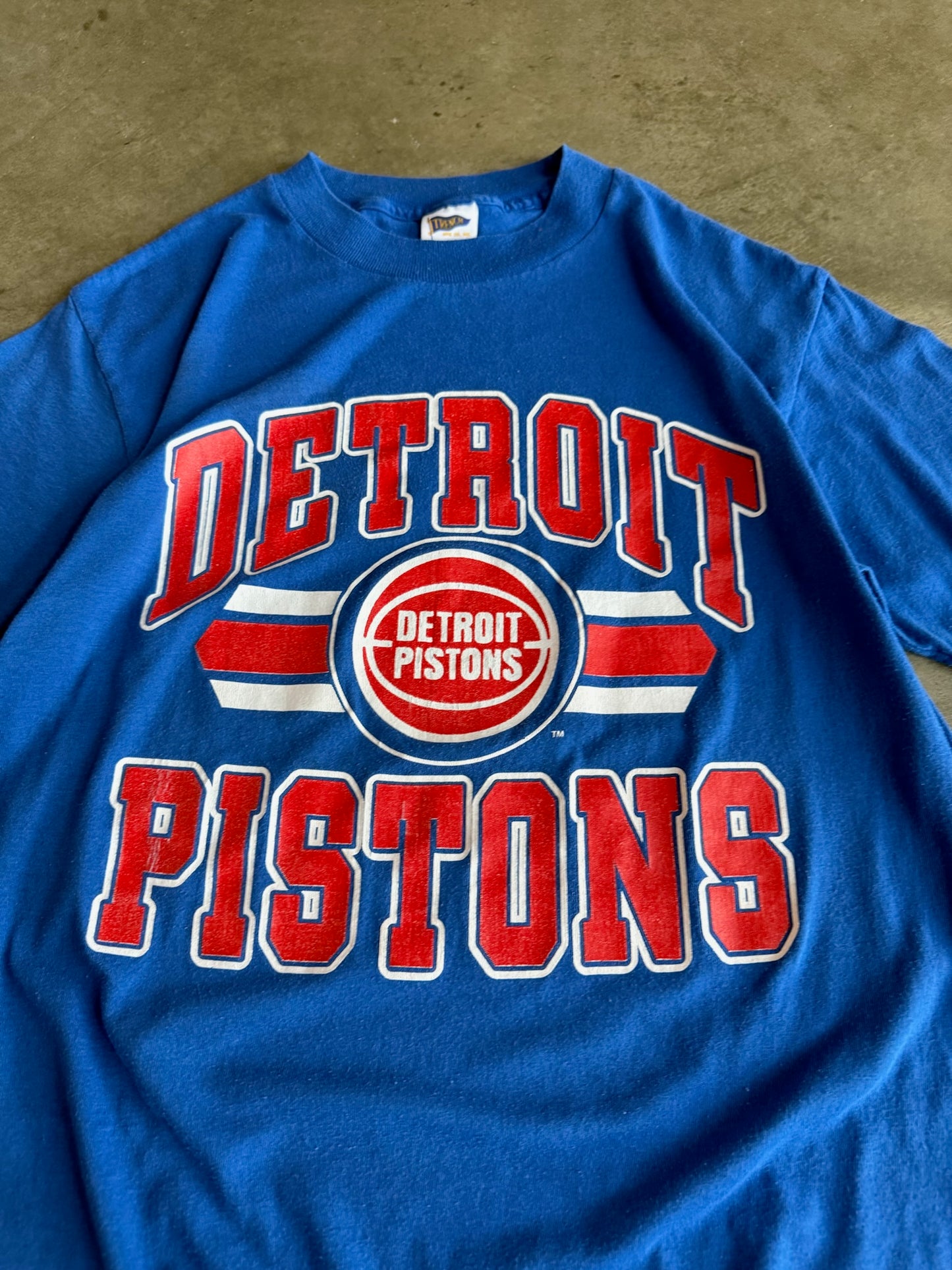 (L) Detroit Pistons Tee