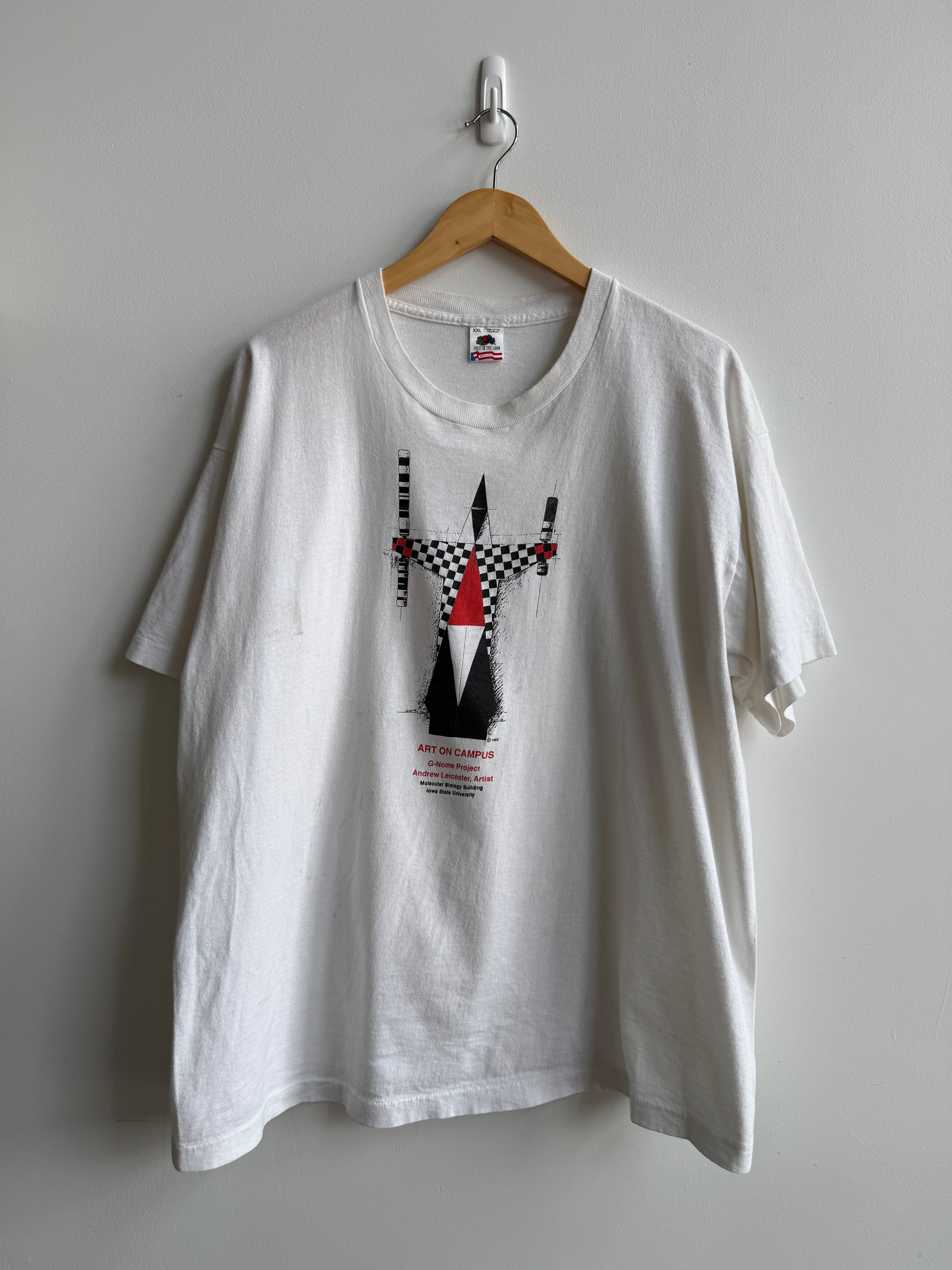(XXL) Art on Campus Tee
