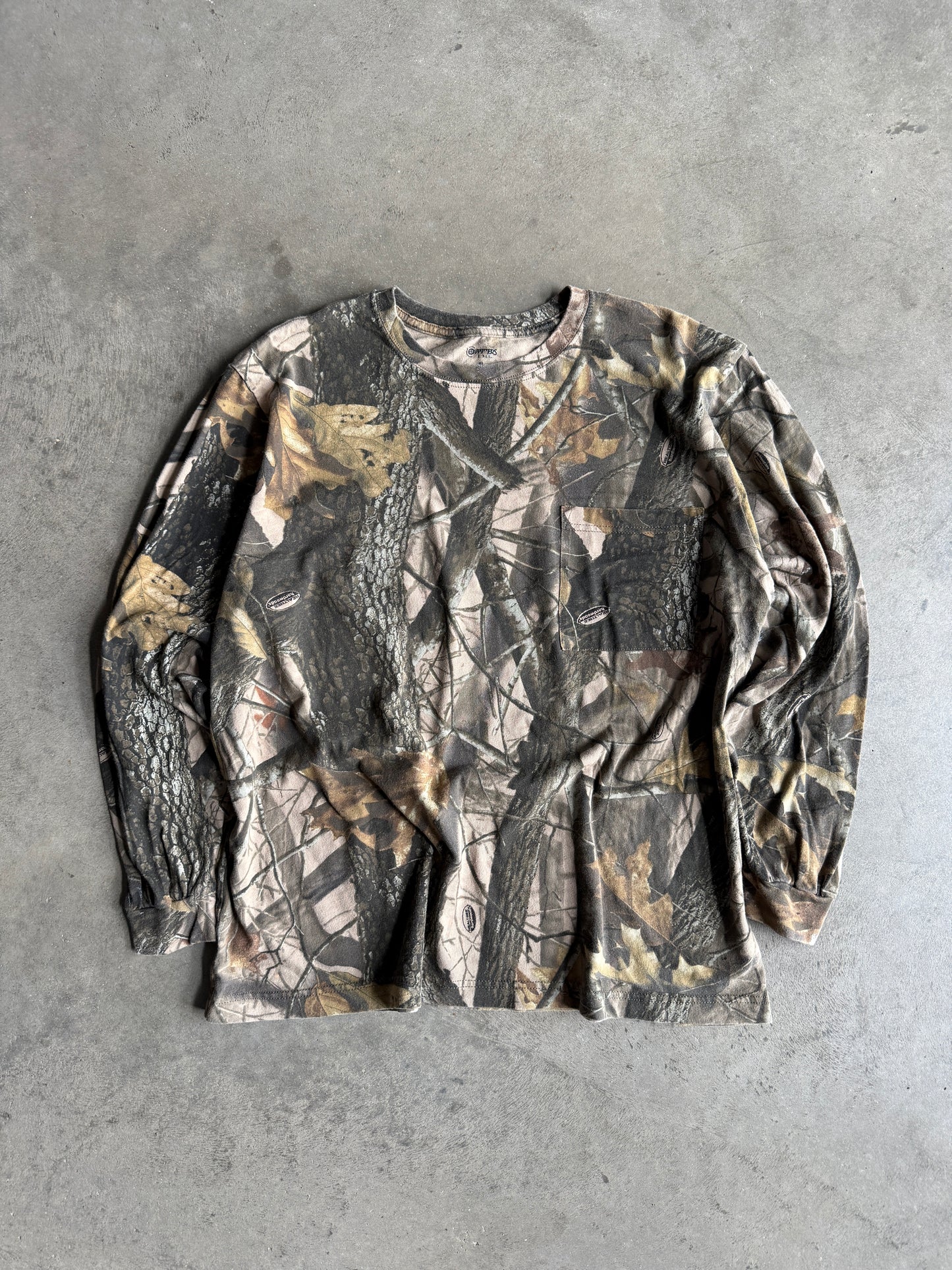 (XL) Camo Tee