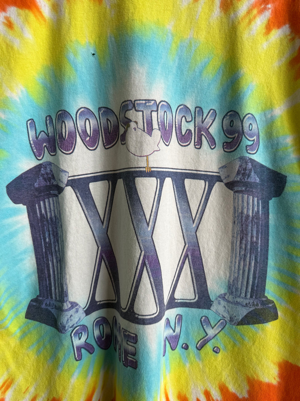 (L) Woodstock Tie Dye Tee