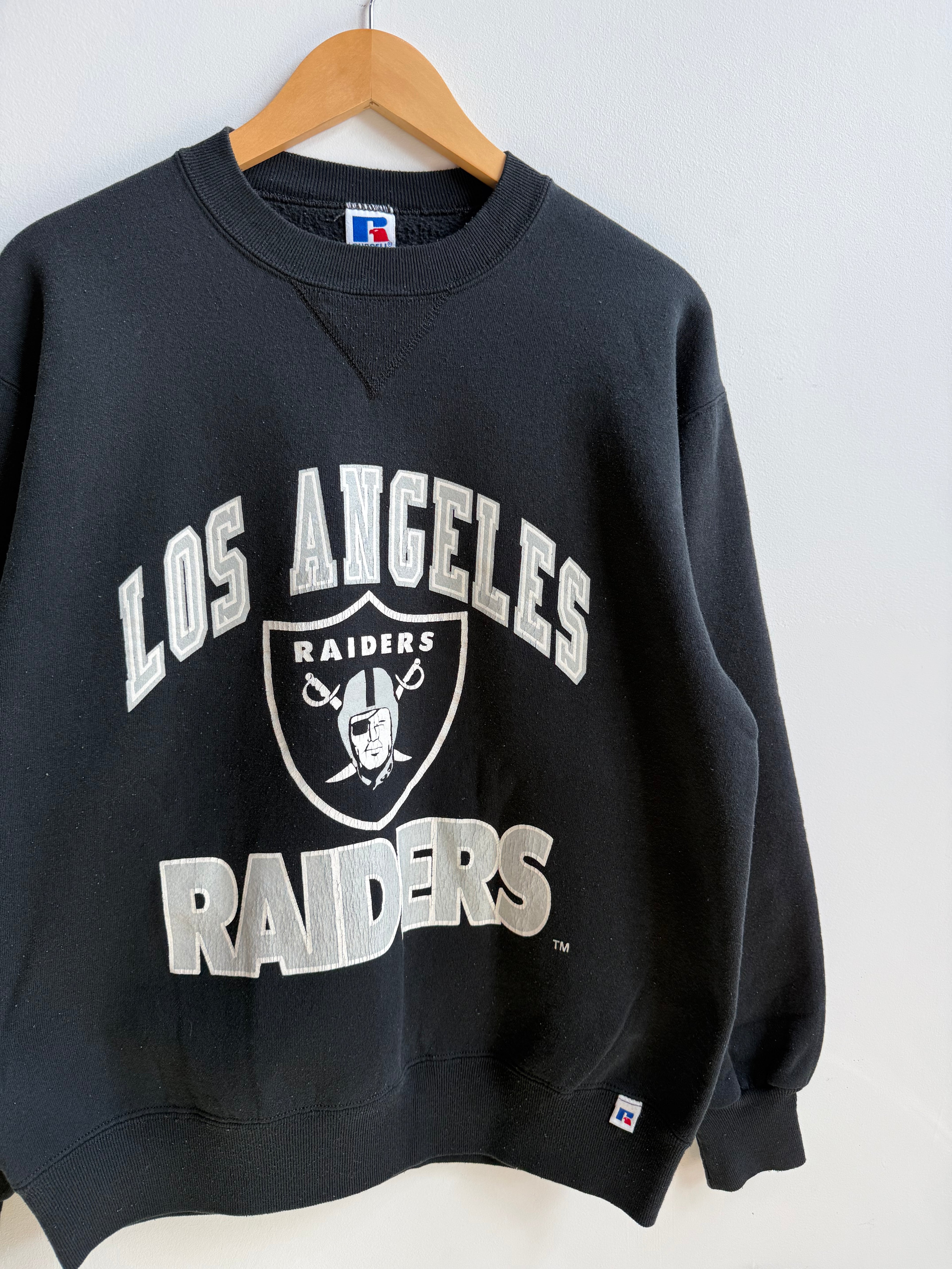 (L) Los Angeles Raiders Crew