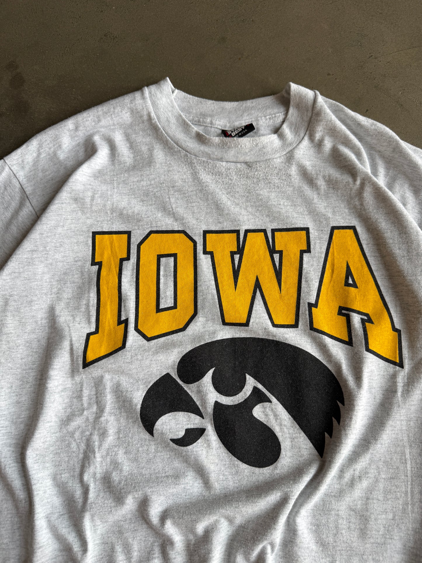 (XXL) Iowa Hawkeyes Tee