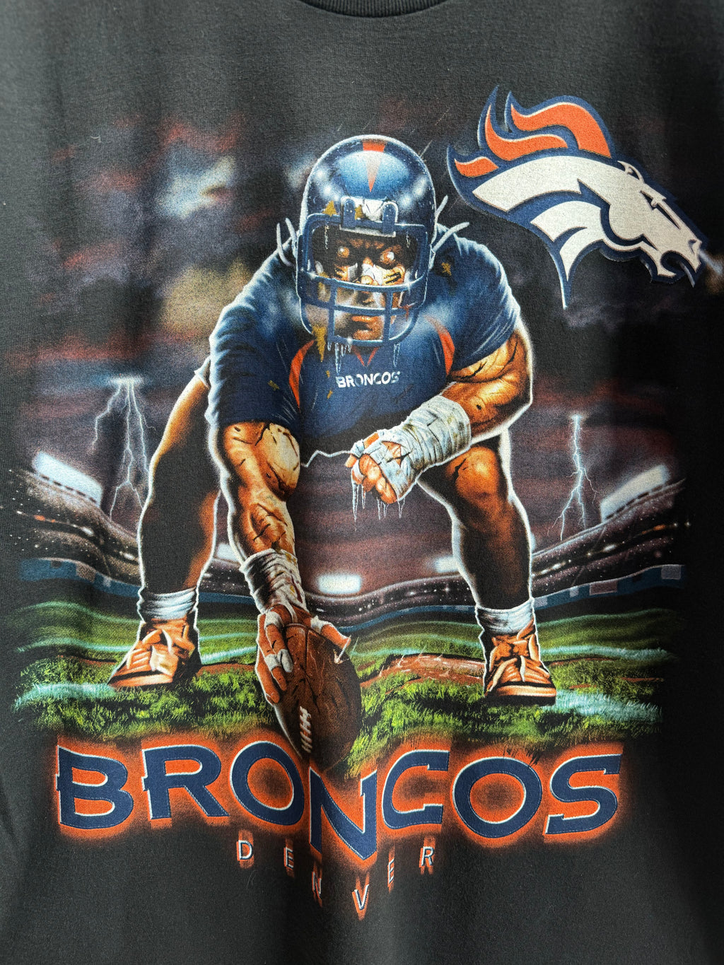 (L) Denver Broncos Tee