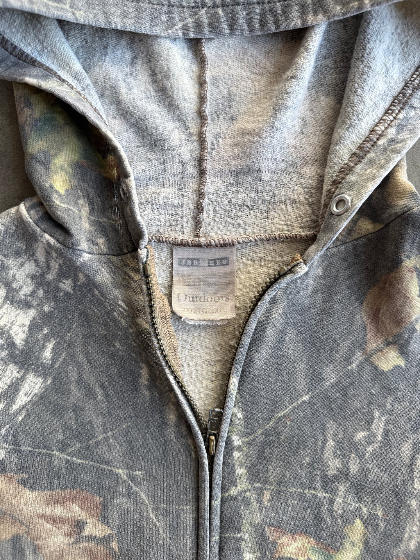 (XXL) Camo Zip Up Hoodie