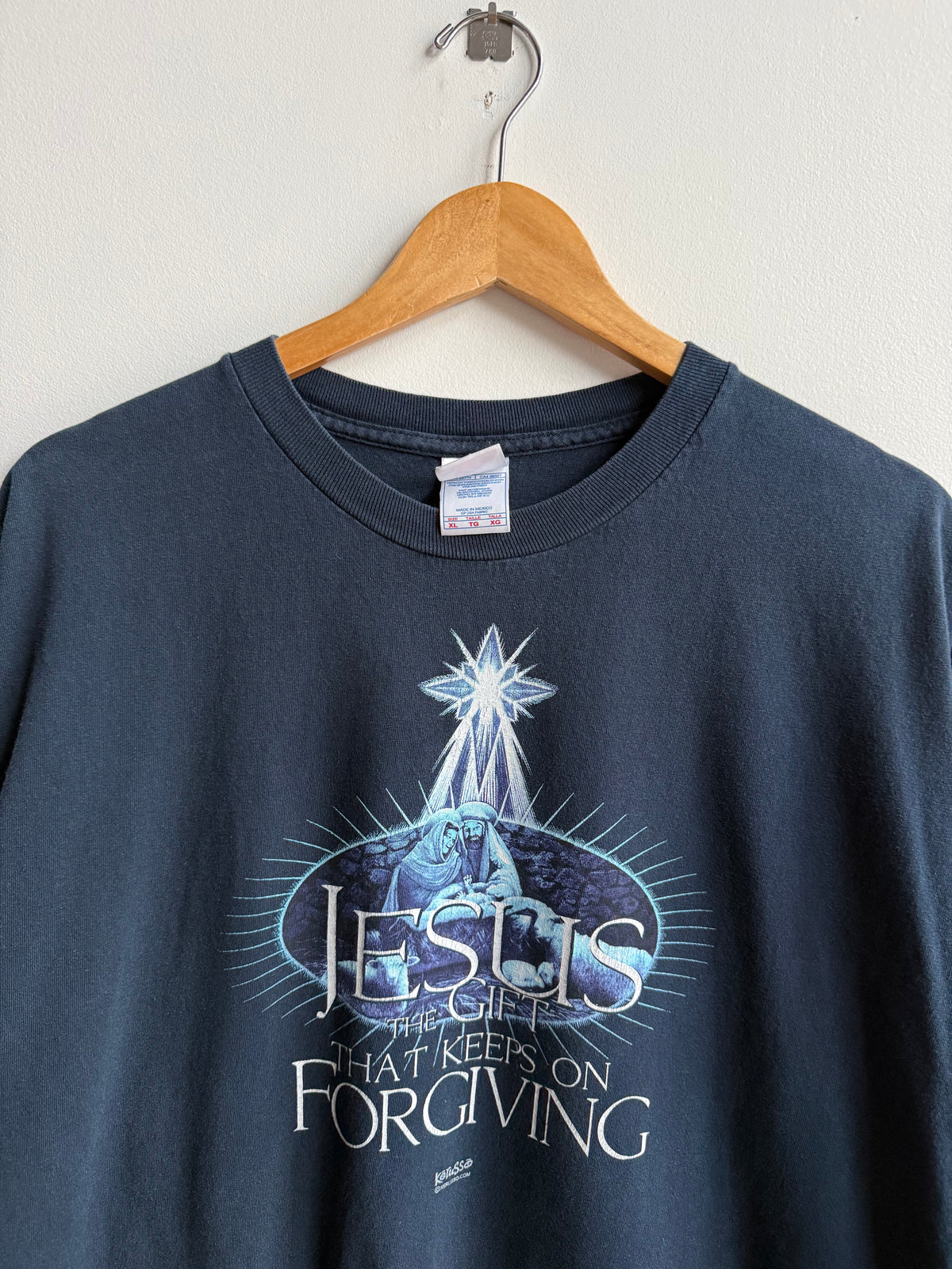 (XL) Jesus the Gift Tee