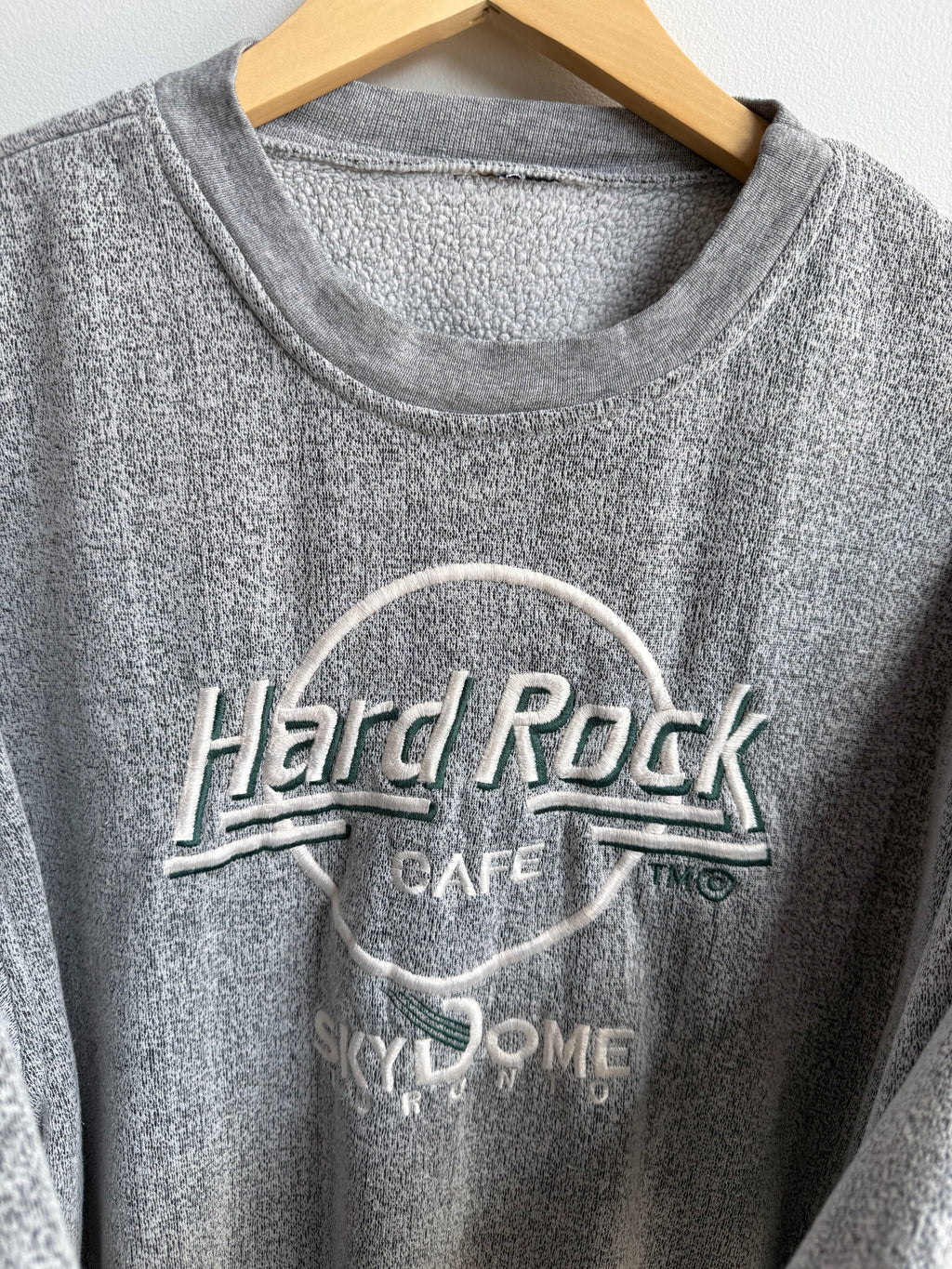 (L) Hard Rock Cafe Crew