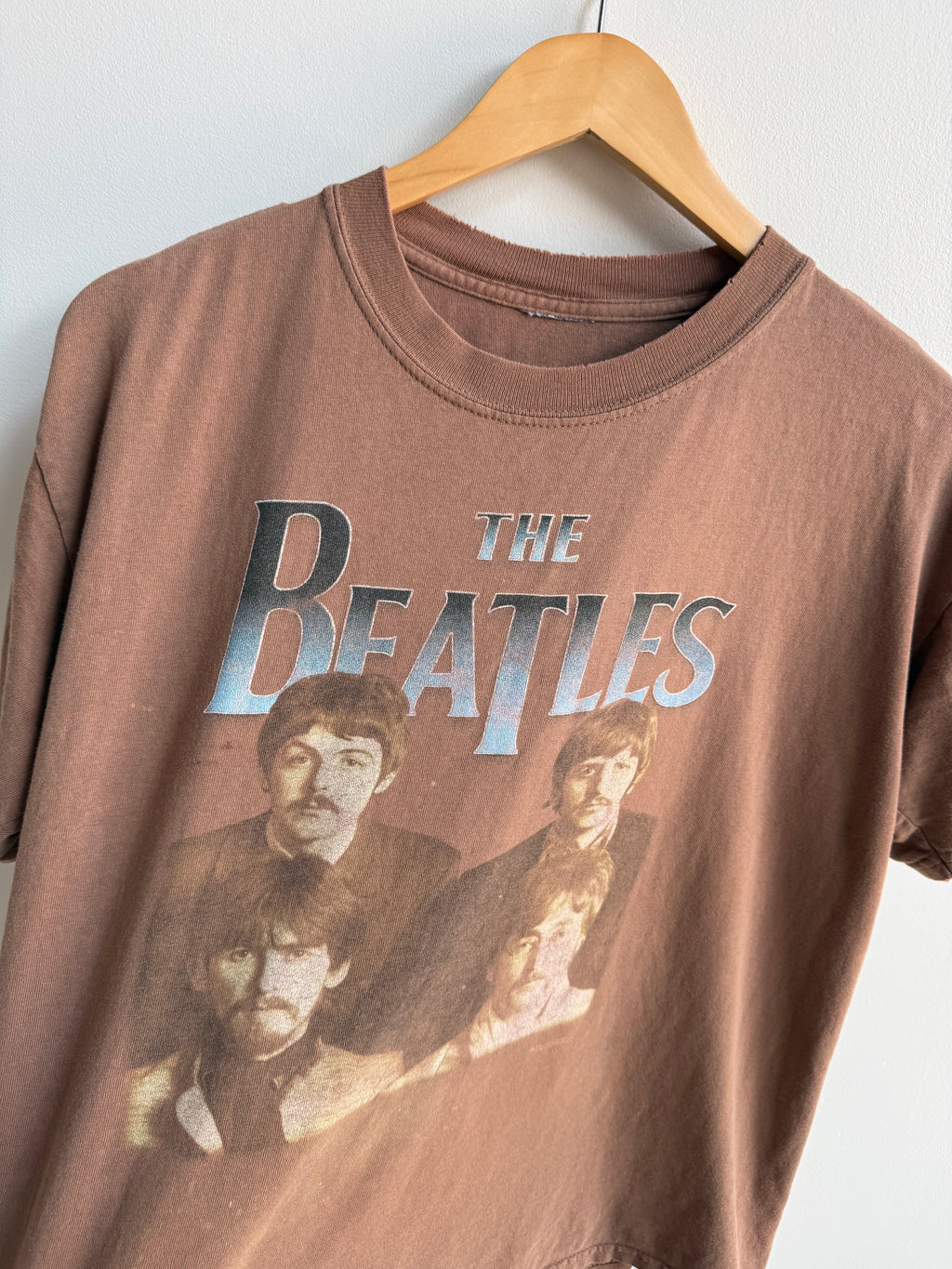 (M) The Beatles Tee
